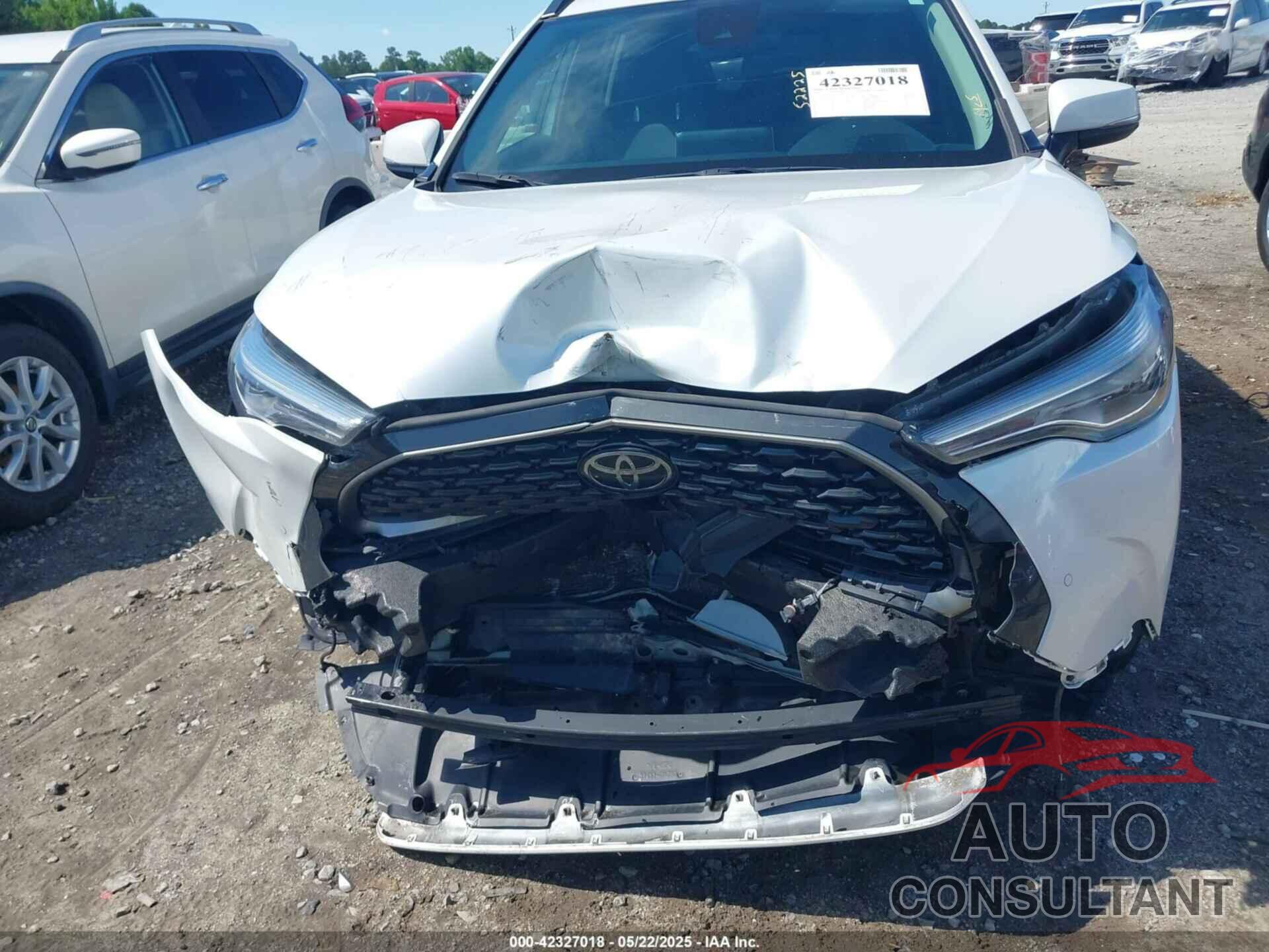 TOYOTA COROLLA CROSS 2022 - 7MUEAAAG0NV003723