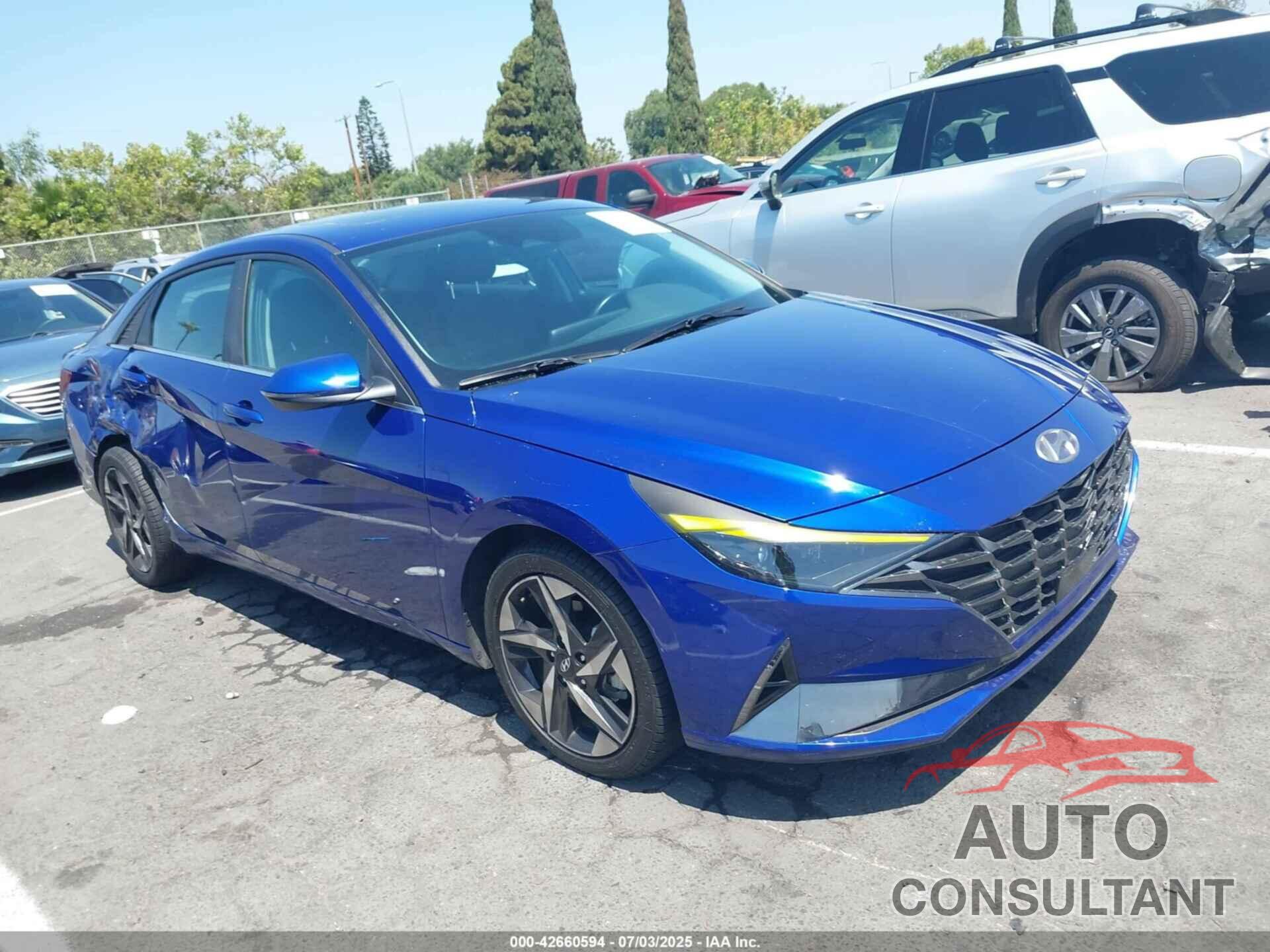 HYUNDAI ELANTRA 2023 - KMHLP4AG4PU562431