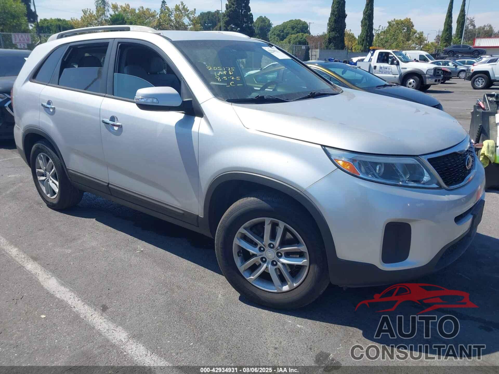 KIA SORENTO 2015 - 5XYKT4A79FG600246