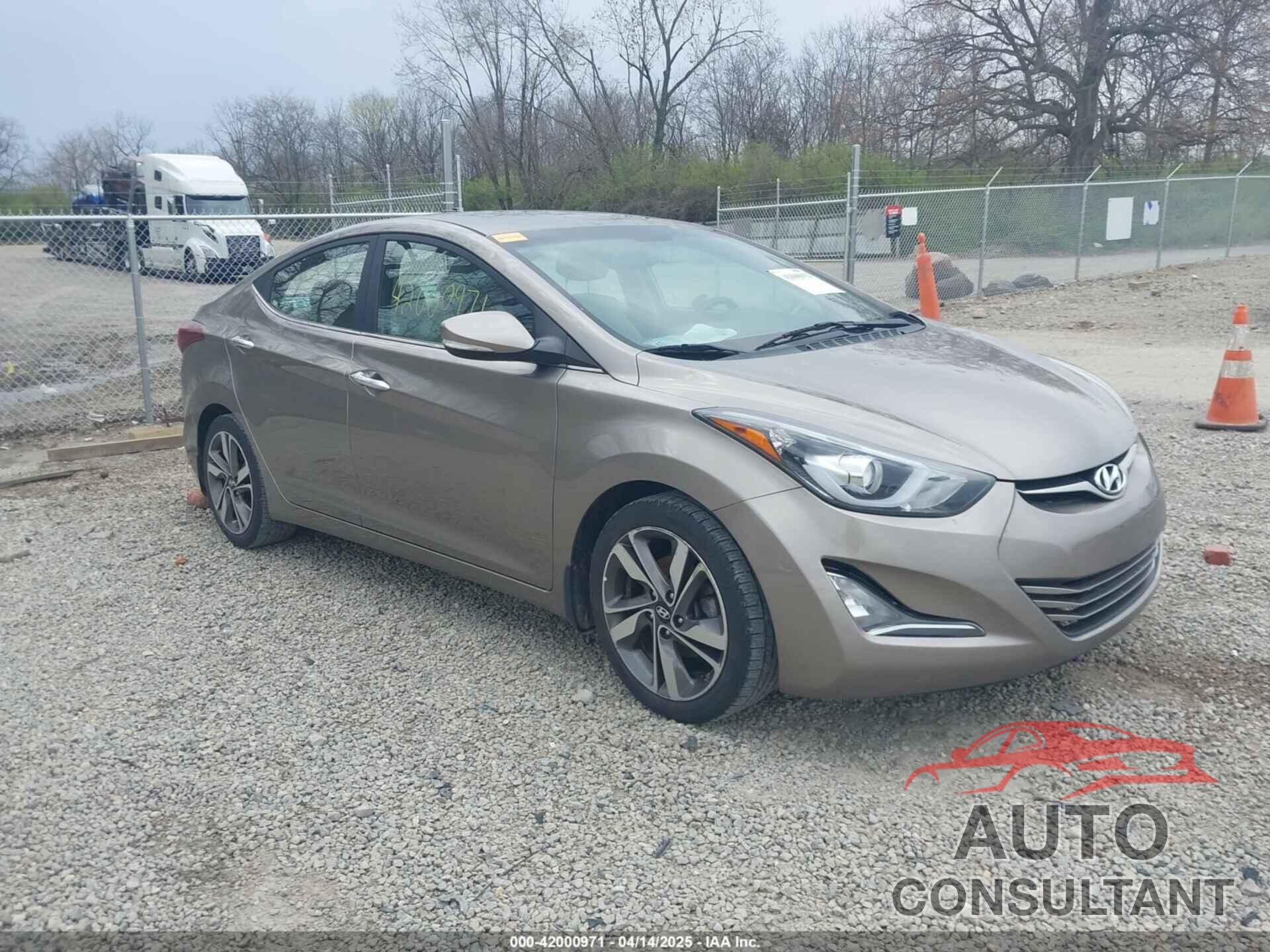 HYUNDAI ELANTRA 2015 - 5NPDH4AE5FH570745