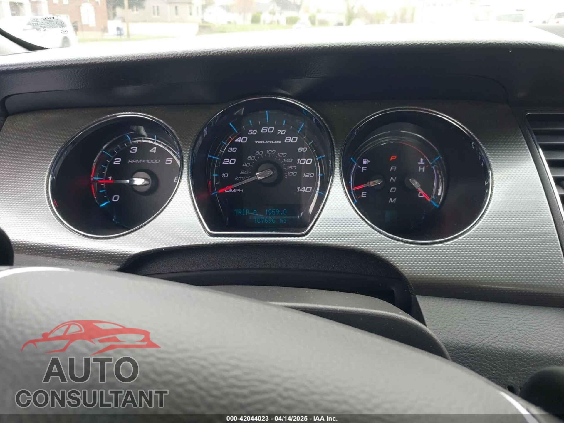 FORD TAURUS 2012 - 1FAHP2EW4CG107920