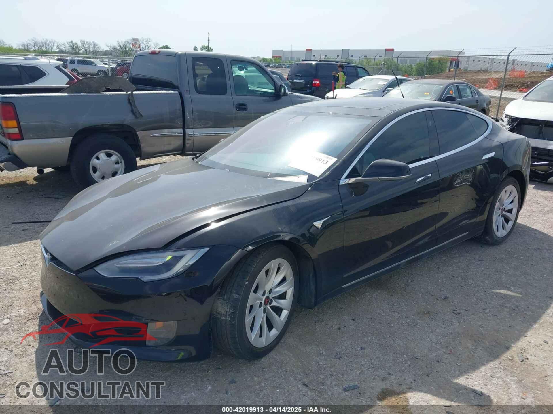 TESLA MODEL S 2016 - 5YJSA1E2XGF167998