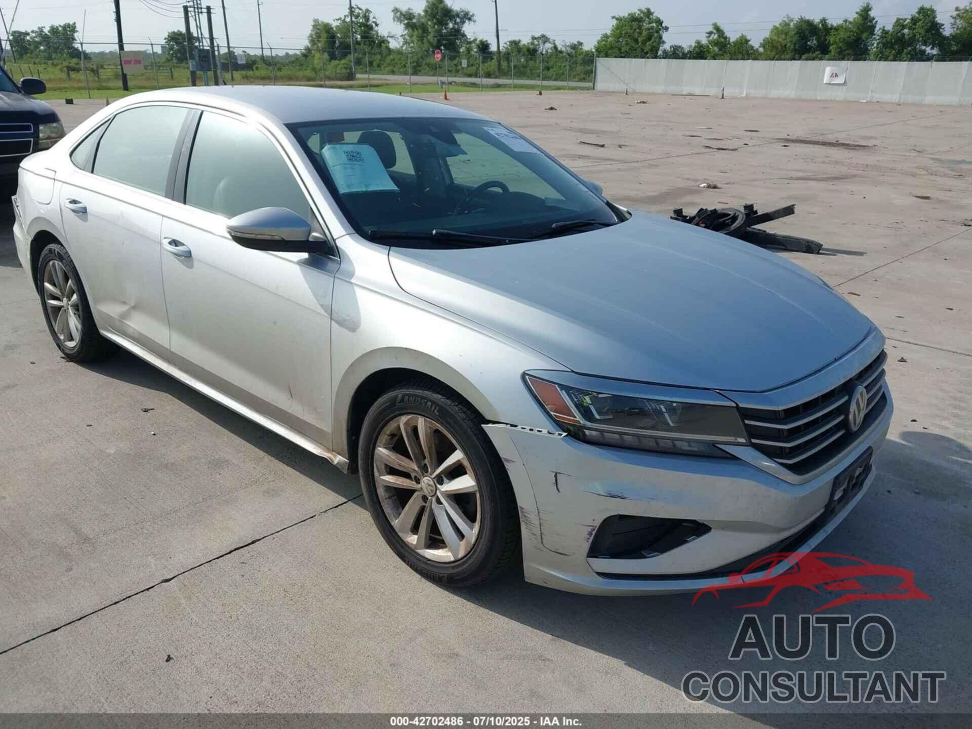 VOLKSWAGEN PASSAT 2020 - 1VWSA7A33LC008696