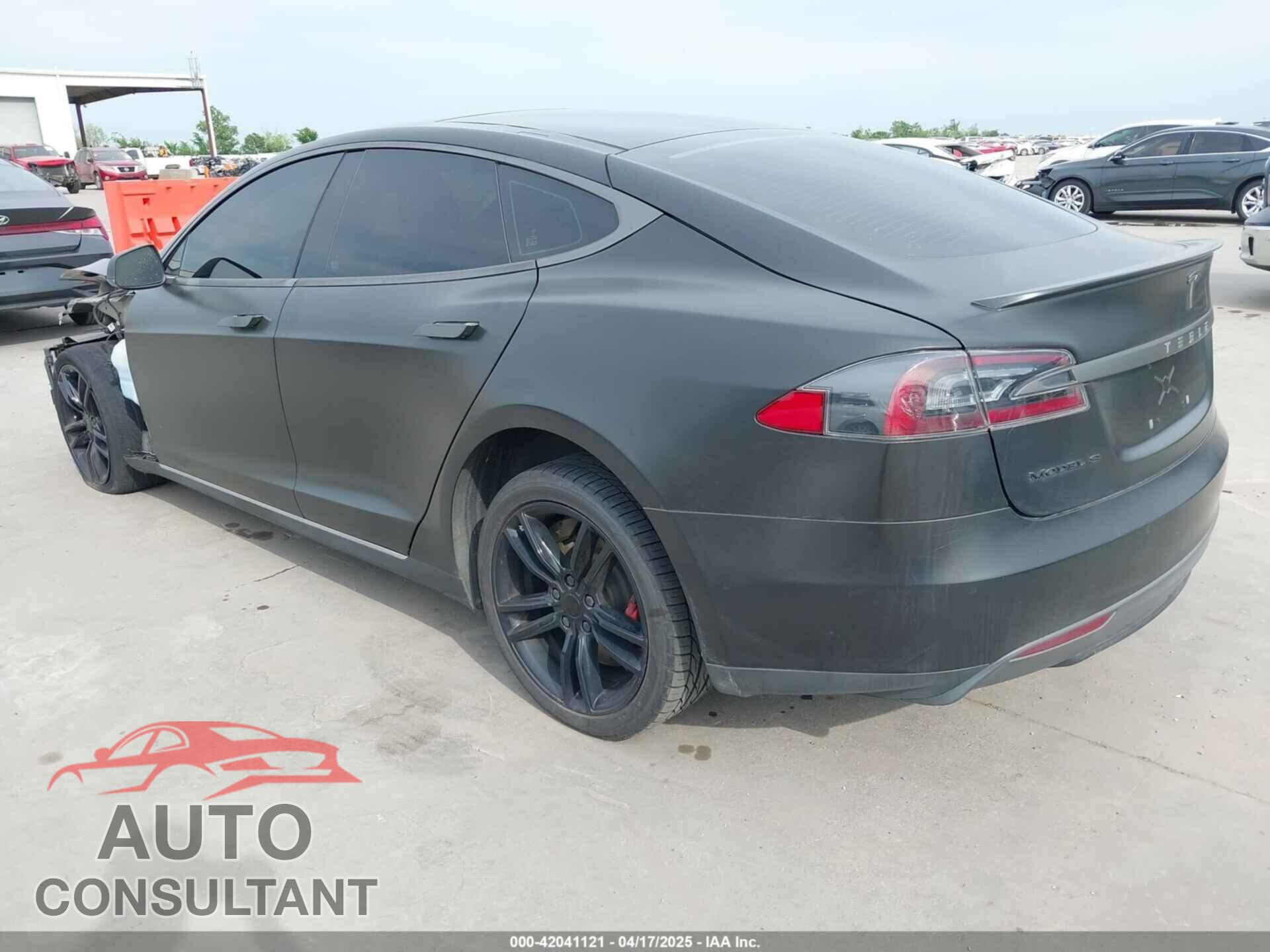 TESLA MODEL S 2015 - 5YJSA4H26FFP74220