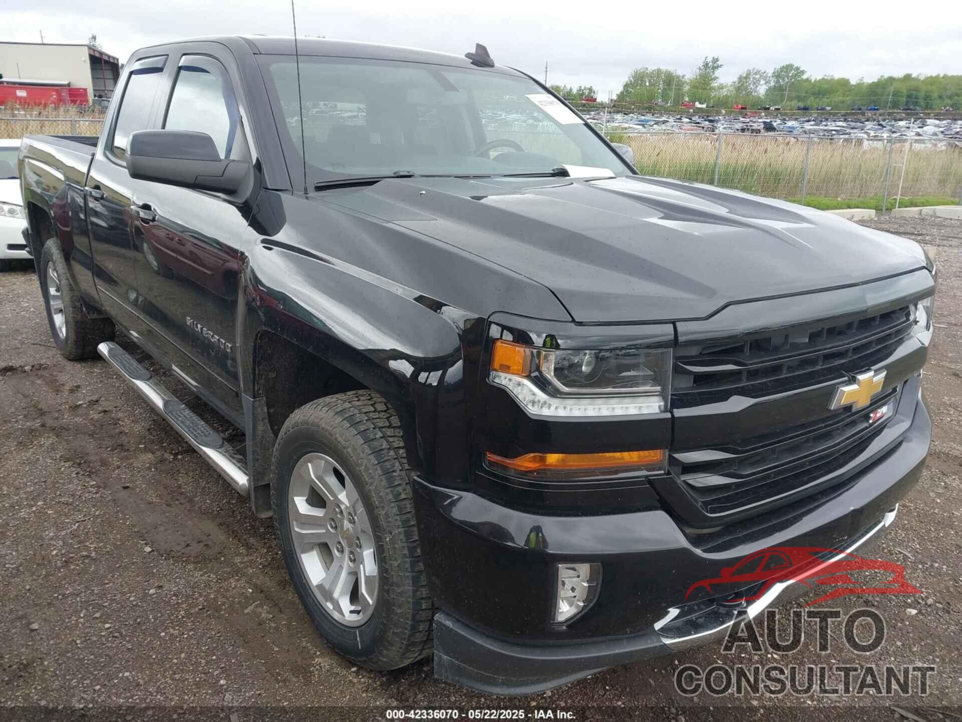 CHEVROLET SILVERADO 1500 2018 - 1GCVKREC8JZ300535