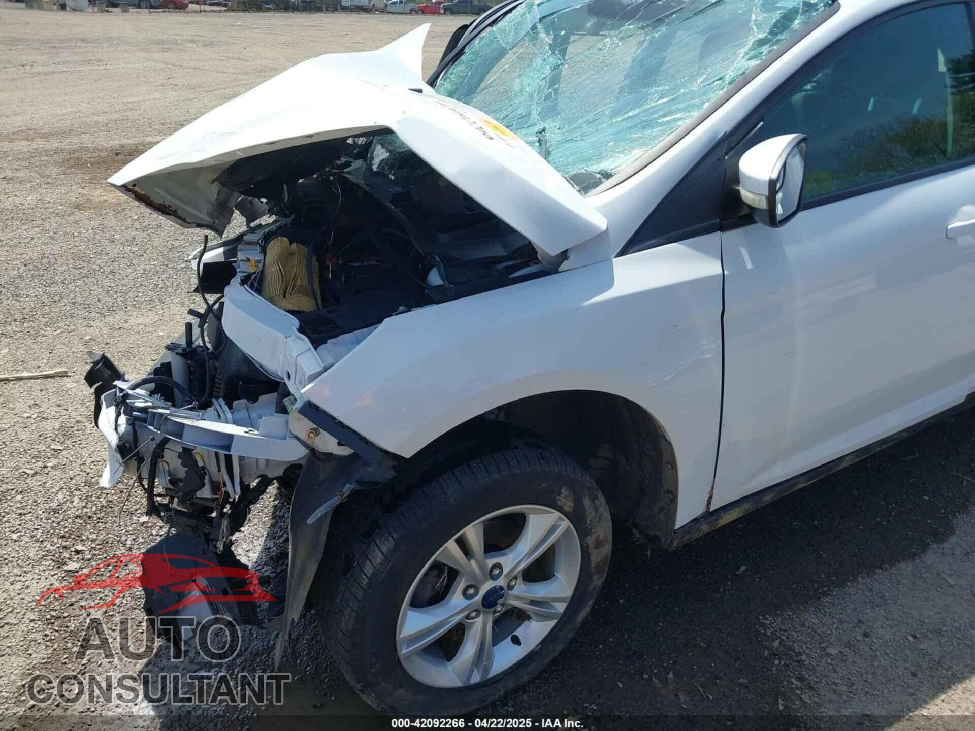 FORD FOCUS 2014 - 1FADP3F27EL334528