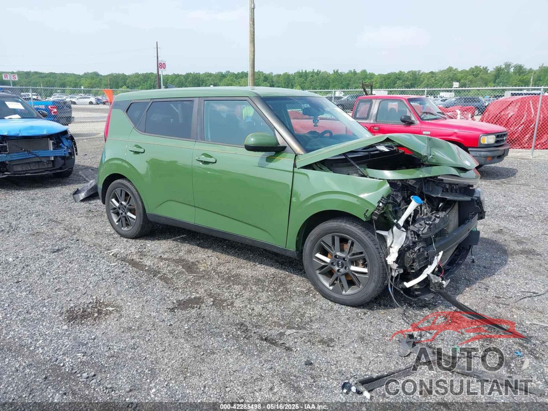 KIA SOUL 2020 - KNDJ33AU4L7048854