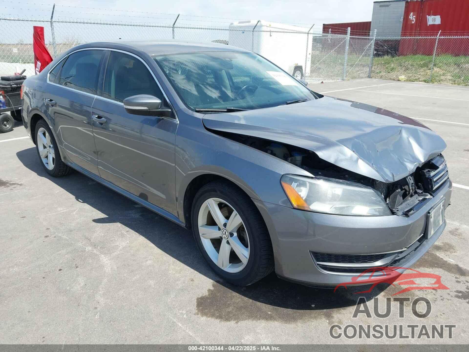 VOLKSWAGEN PASSAT 2013 - 1VWBP7A31DC116959
