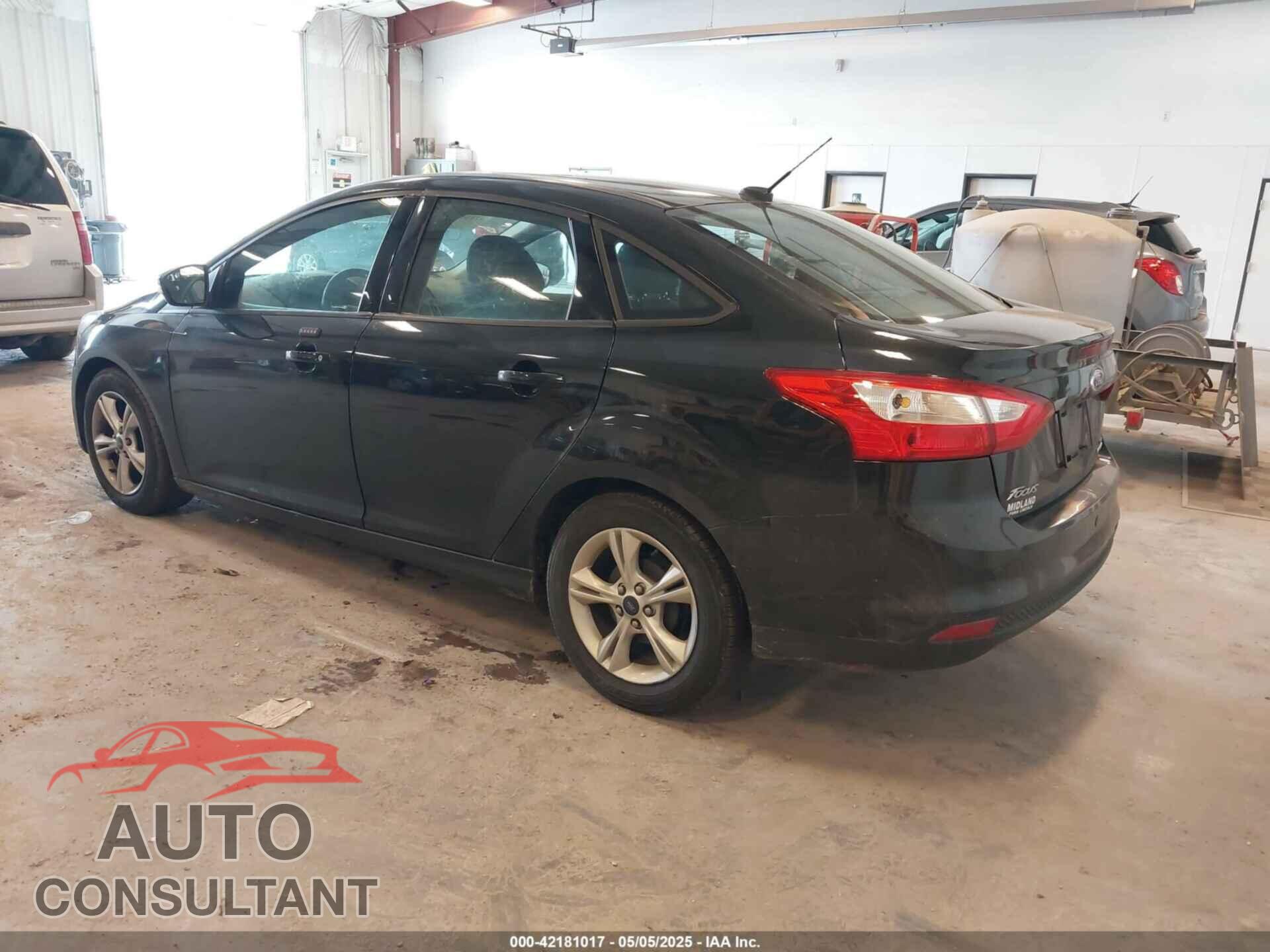 FORD FOCUS 2014 - 1FADP3F22EL459632