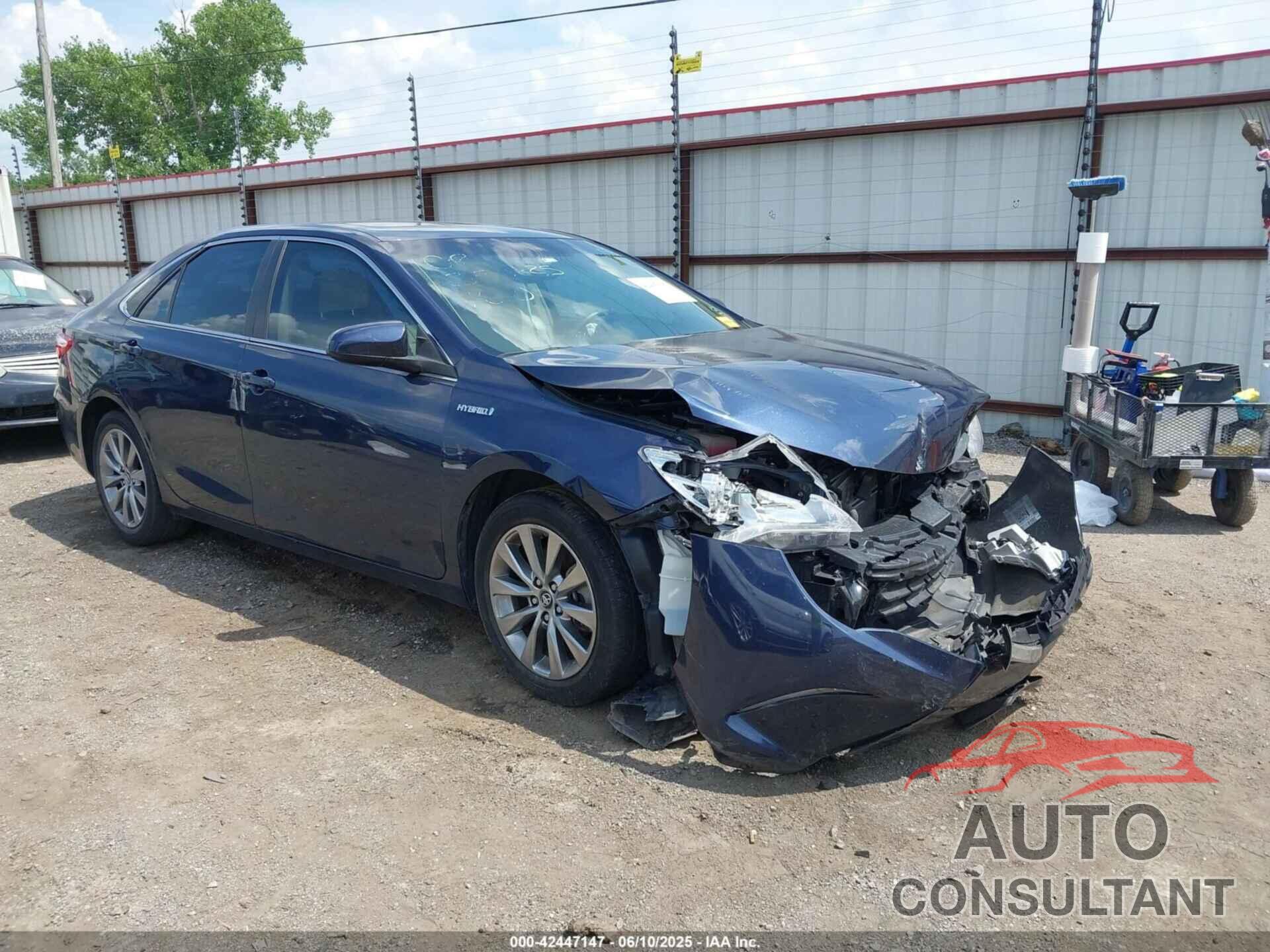 TOYOTA CAMRY HYBRID 2017 - 4T1BD1FKXHU215770