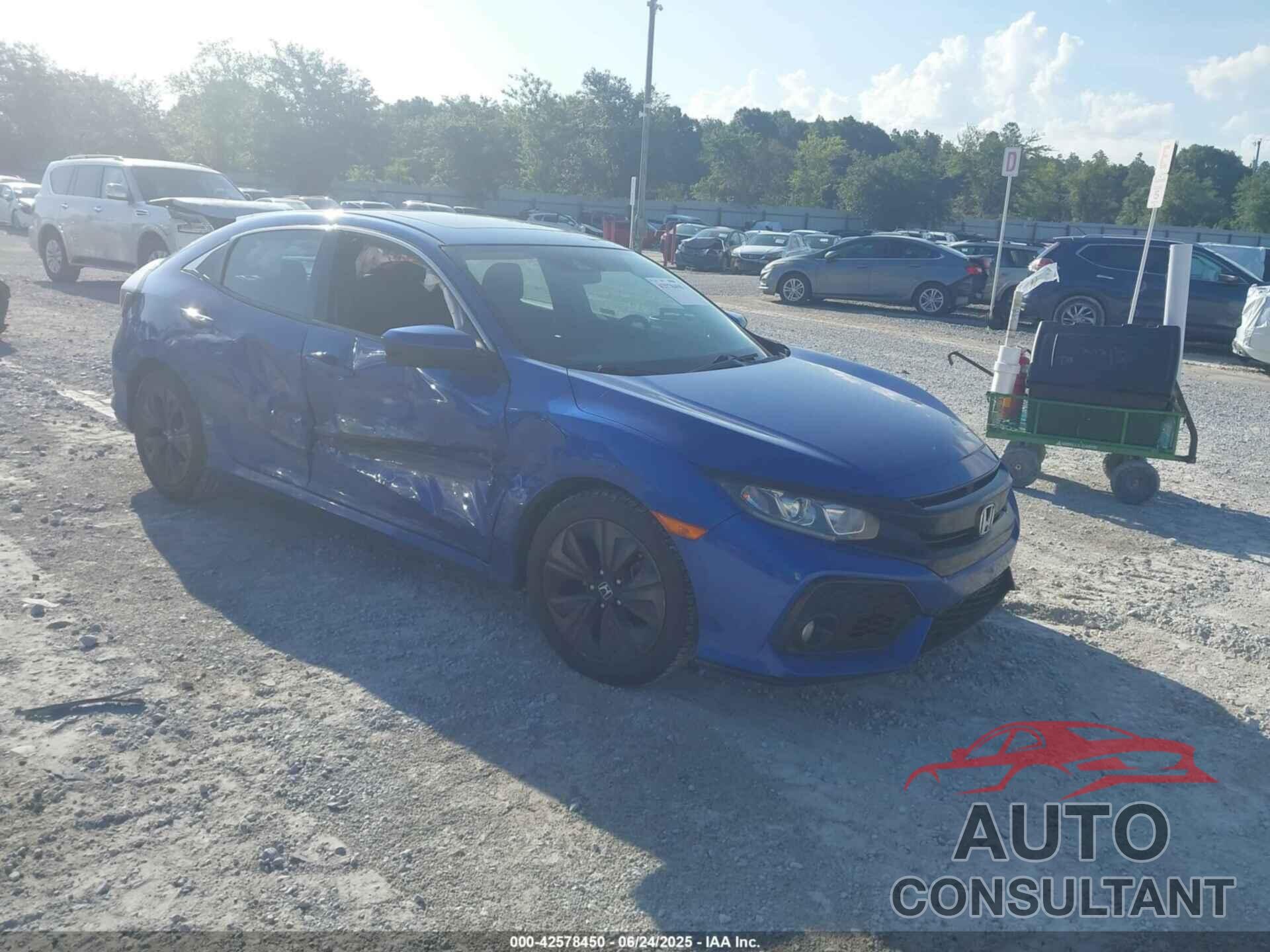 HONDA CIVIC 2019 - SHHFK7H64KU226826