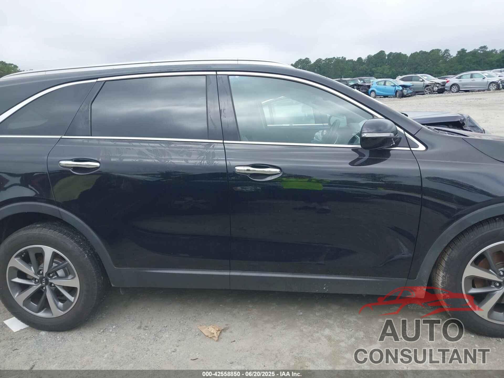 KIA SORENTO 2019 - 5XYPH4A57KG454025