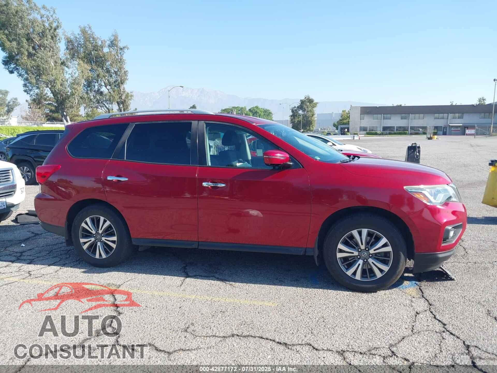 NISSAN PATHFINDER 2017 - 5N1DR2MN4HC679642