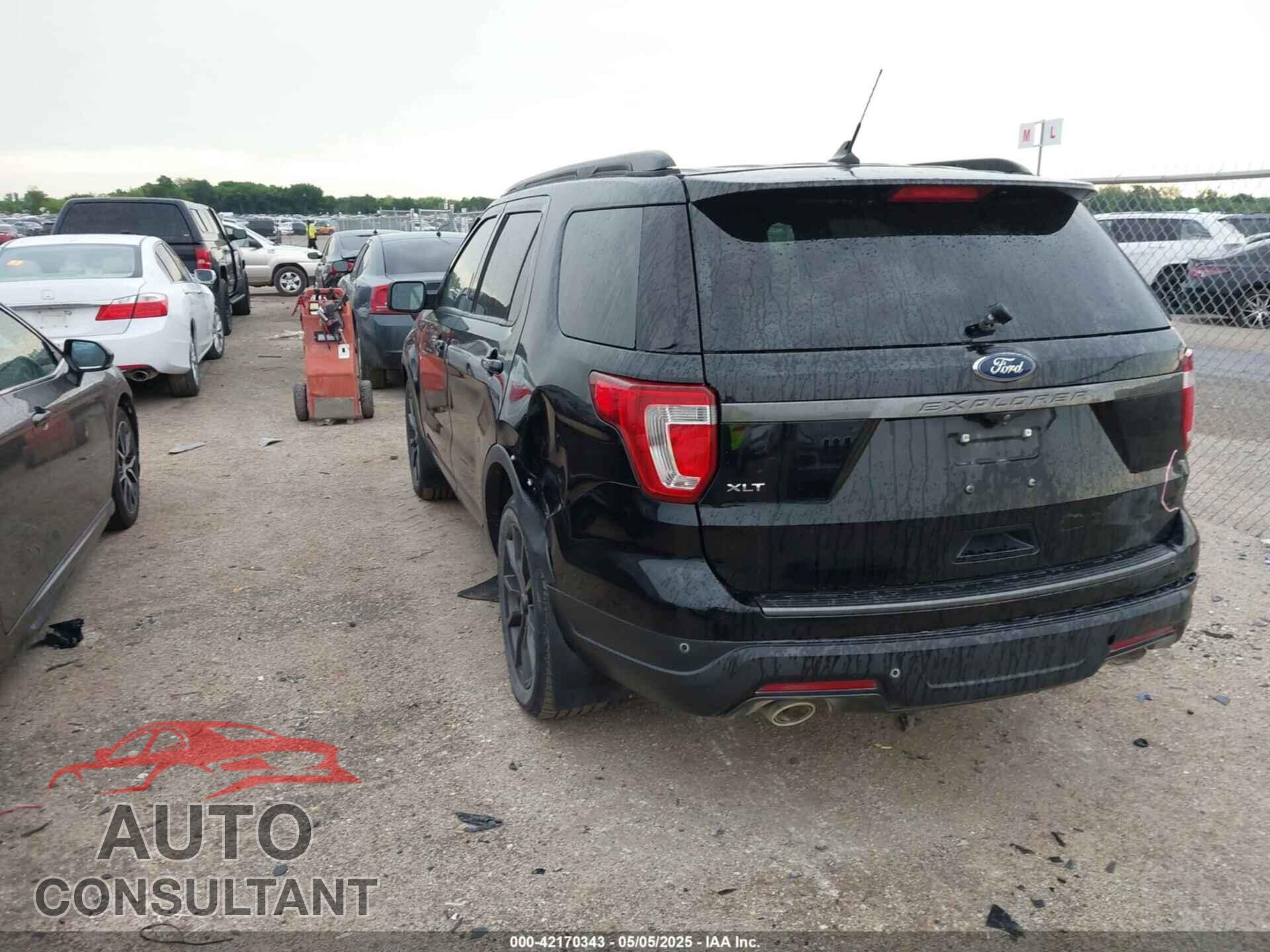FORD EXPLORER 2018 - 1FM5K7D89JGA54989