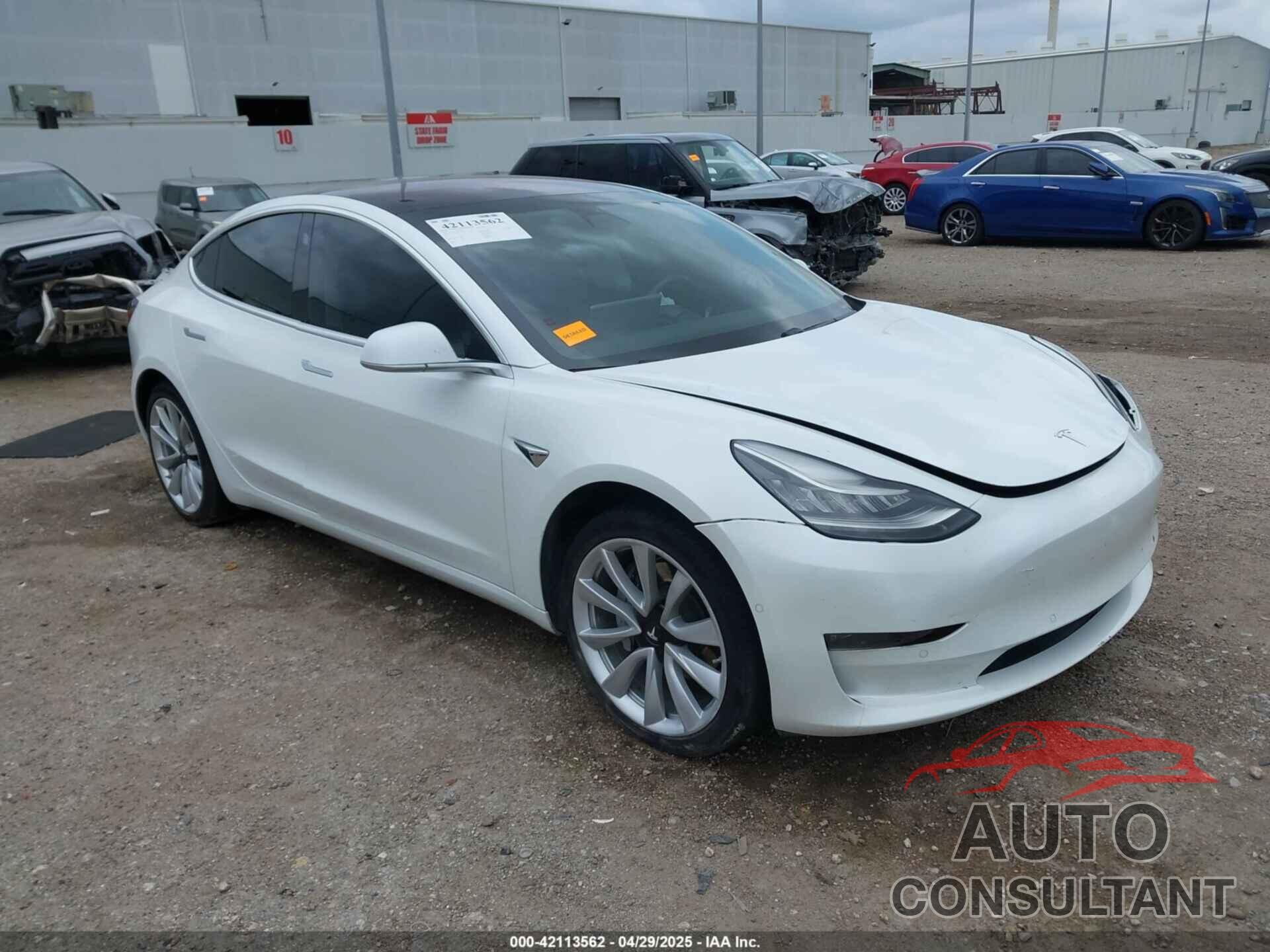 TESLA MODEL 3 2018 - 5YJ3E1EA4JF035990
