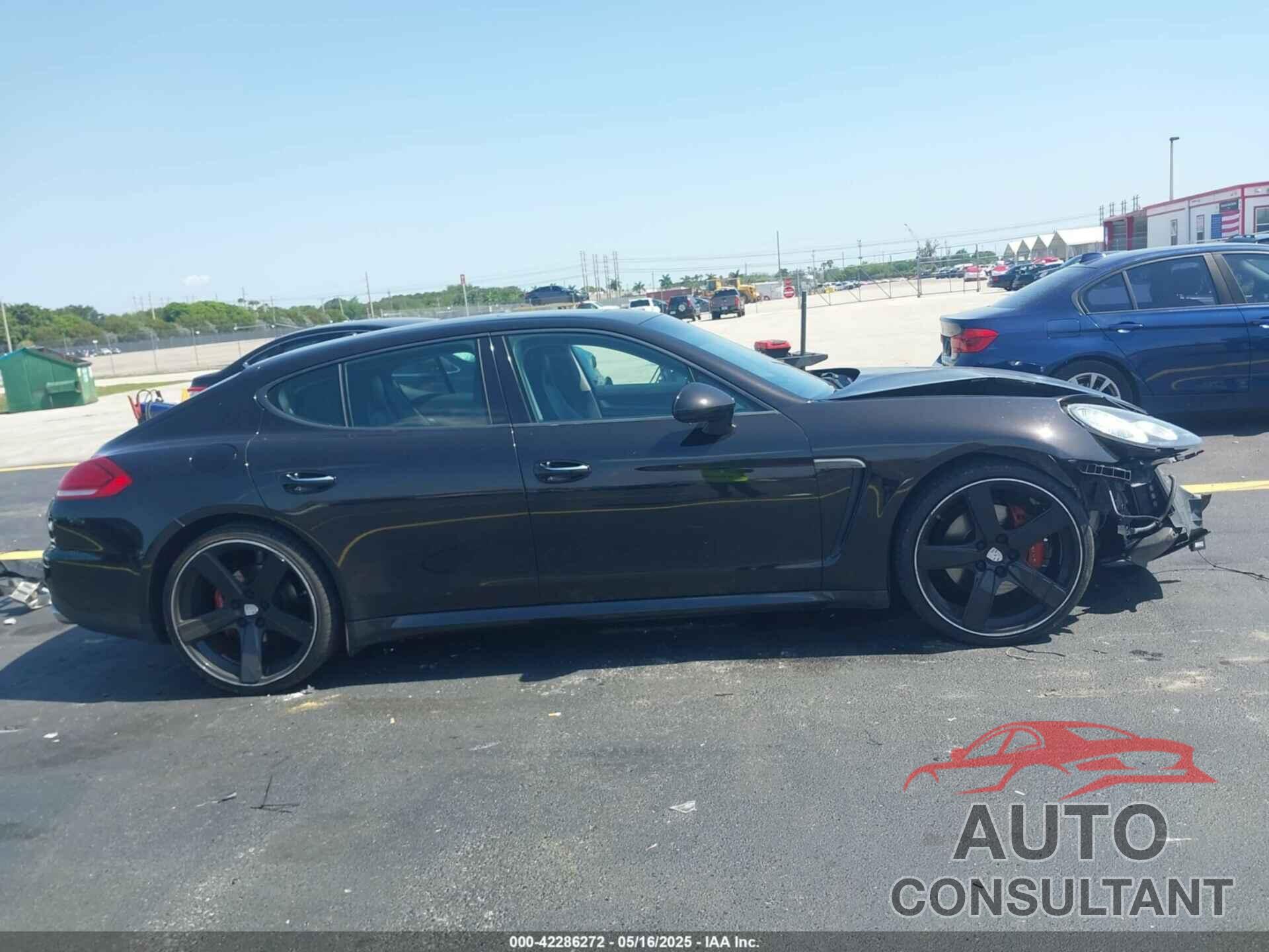 PORSCHE PANAMERA 2014 - WP0AA2A70EL015094