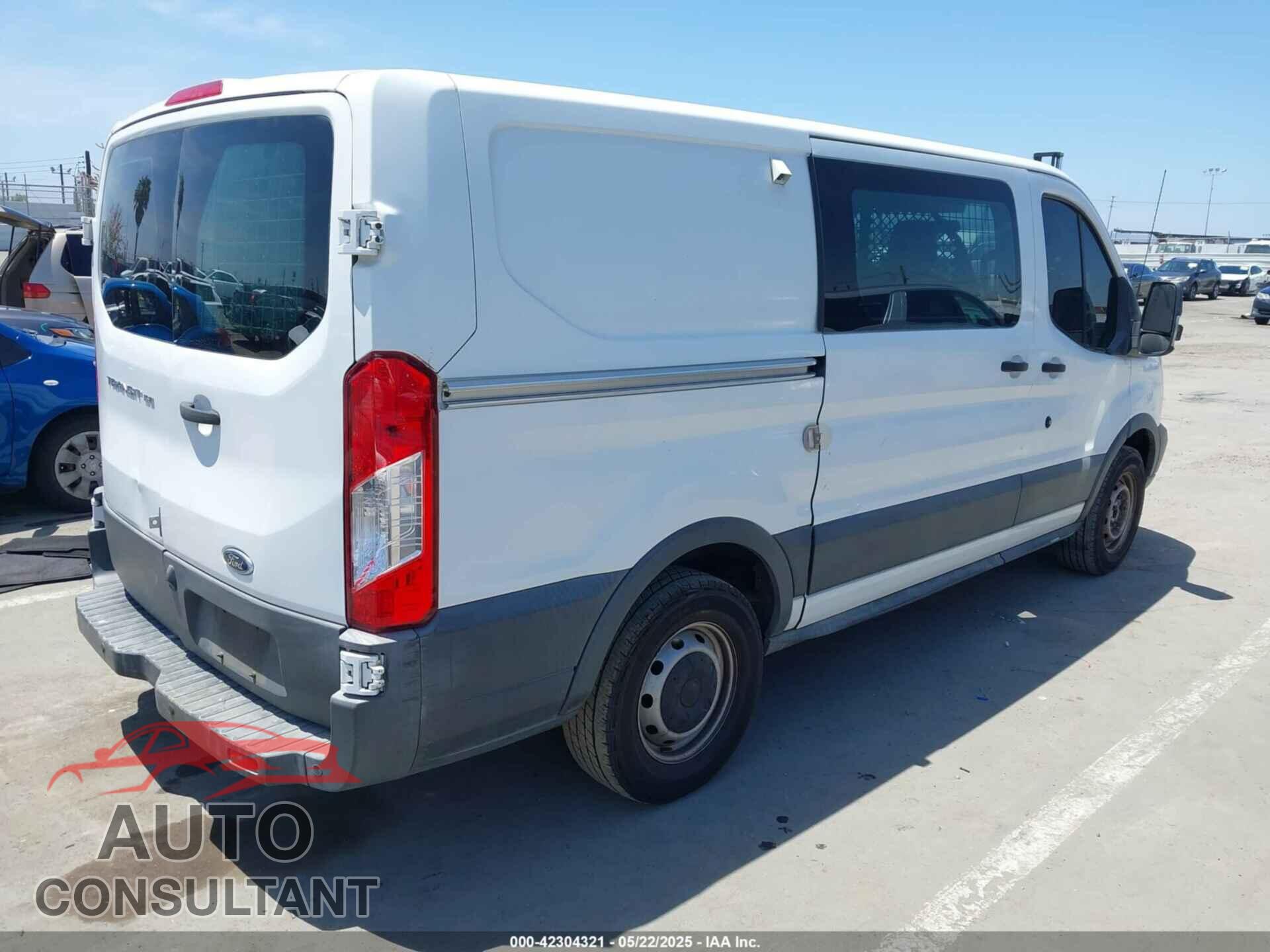 FORD TRANSIT-150 2016 - 1FTYE1YM3GKB32461