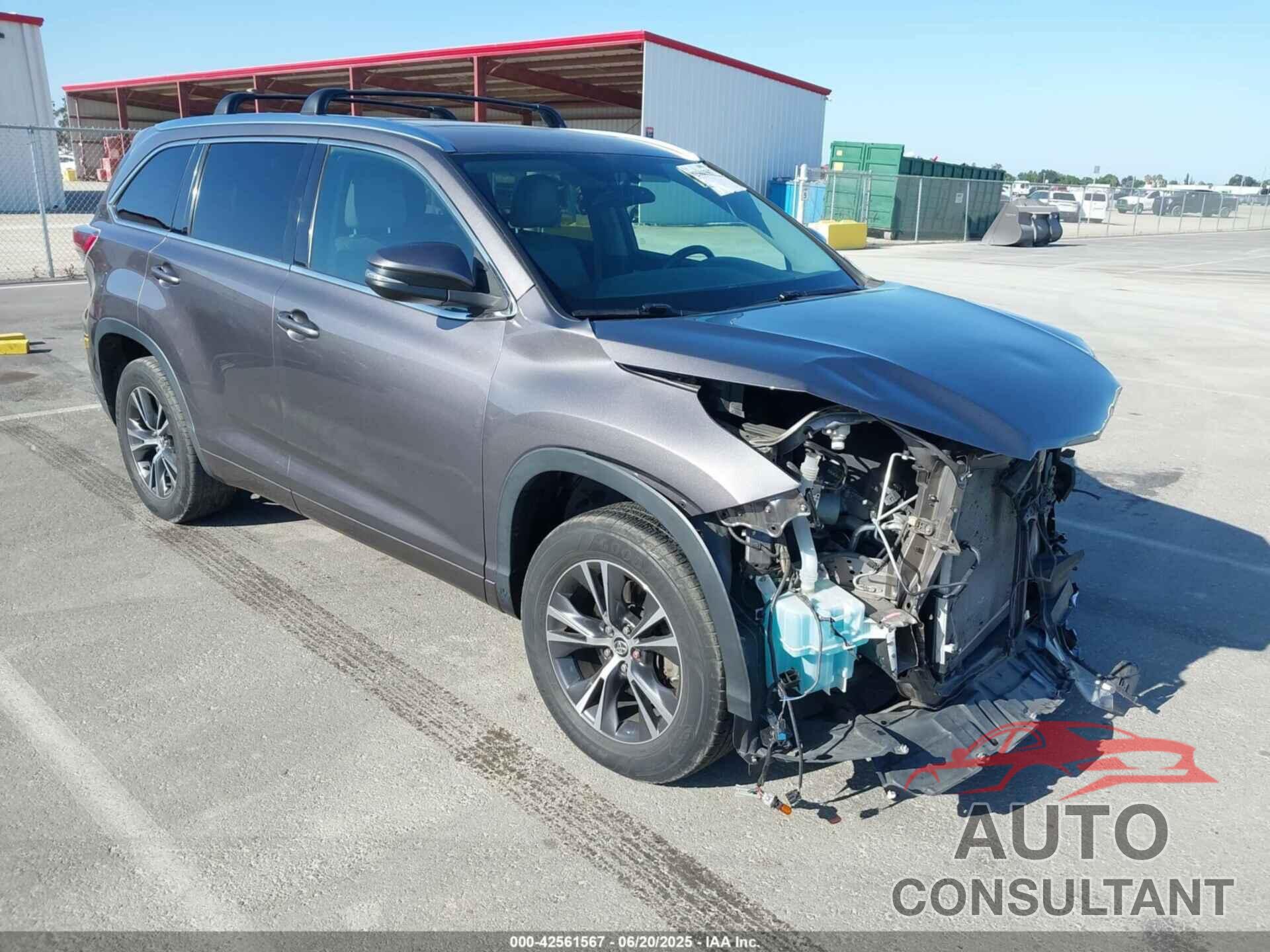 TOYOTA HIGHLANDER 2016 - 5TDKKRFH3GS142256