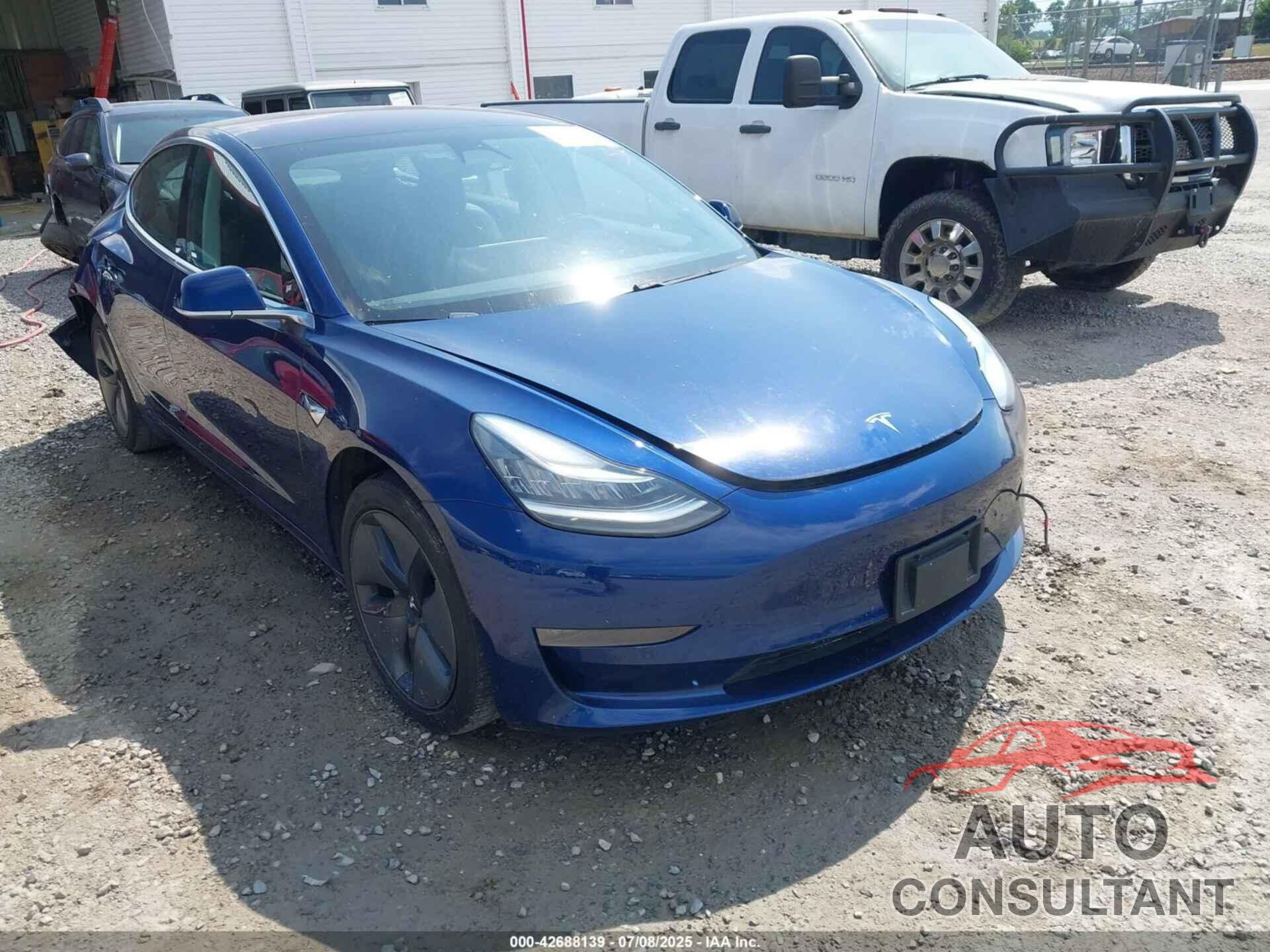 TESLA MODEL 3 2018 - 5YJ3E1EA5JF027025