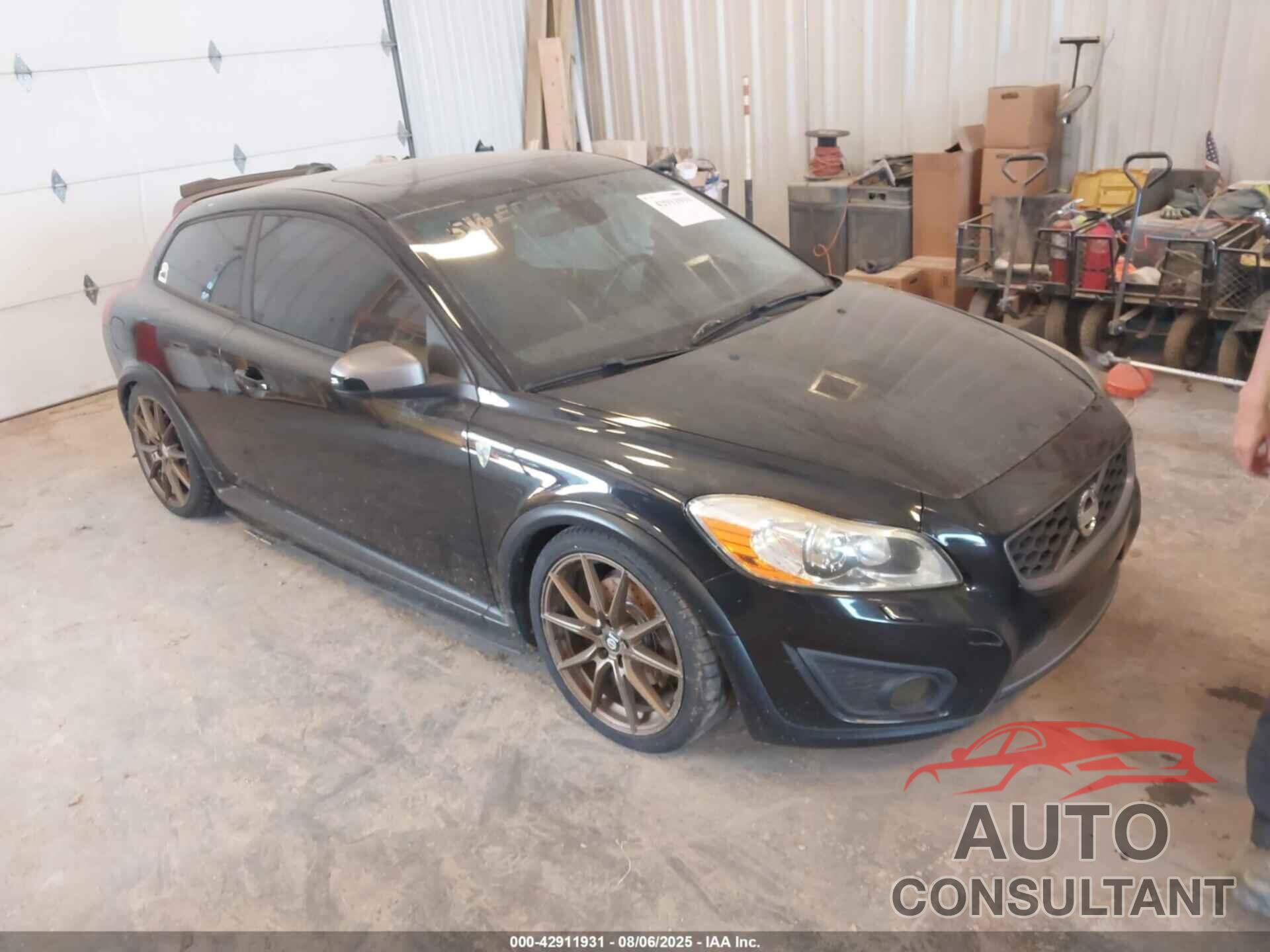 VOLVO C30 2011 - YV1672MK9B2243269