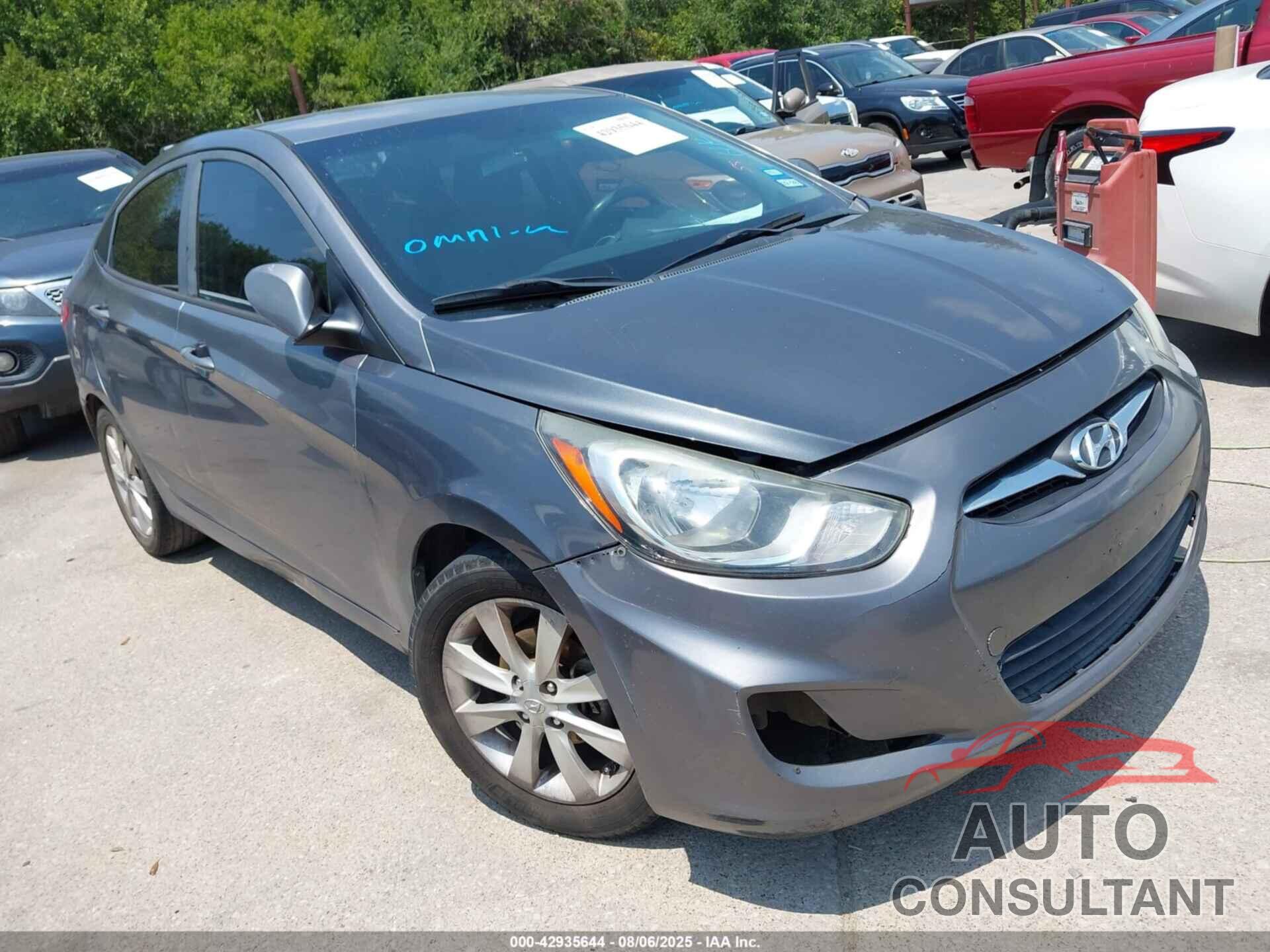 HYUNDAI ACCENT 2013 - KMHCU4AE1DU495063