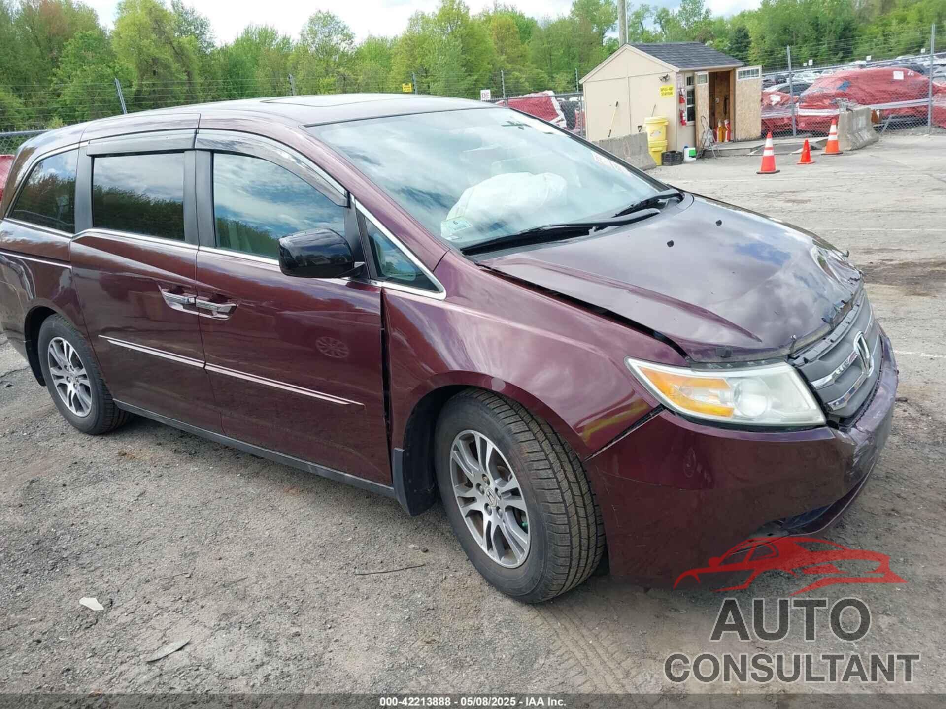 HONDA ODYSSEY 2013 - 5FNRL5H62DB068649