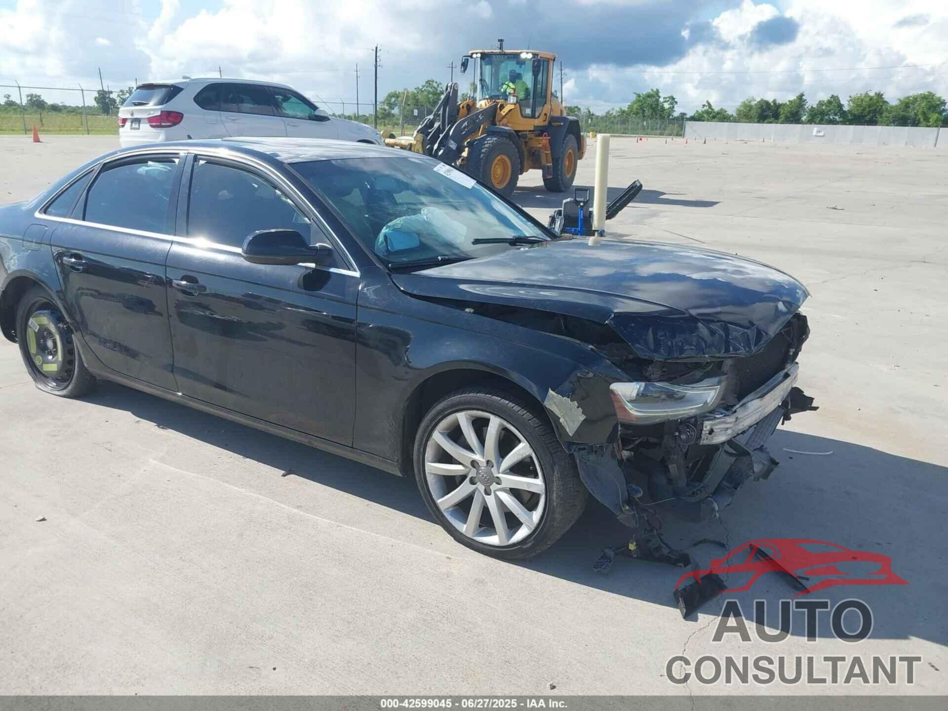 AUDI A4 2013 - WAUEFAFL3DA107228