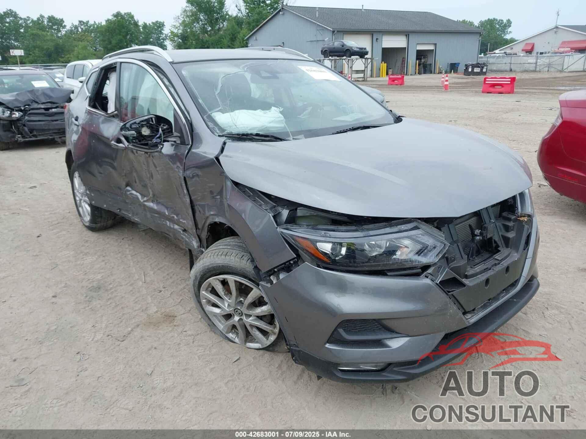 NISSAN ROGUE SPORT 2021 - JN1BJ1BW9MW437224
