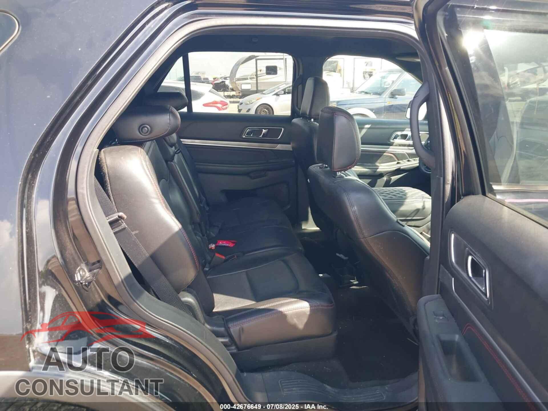 FORD EXPLORER 2018 - 1FM5K8GT7JGB88681