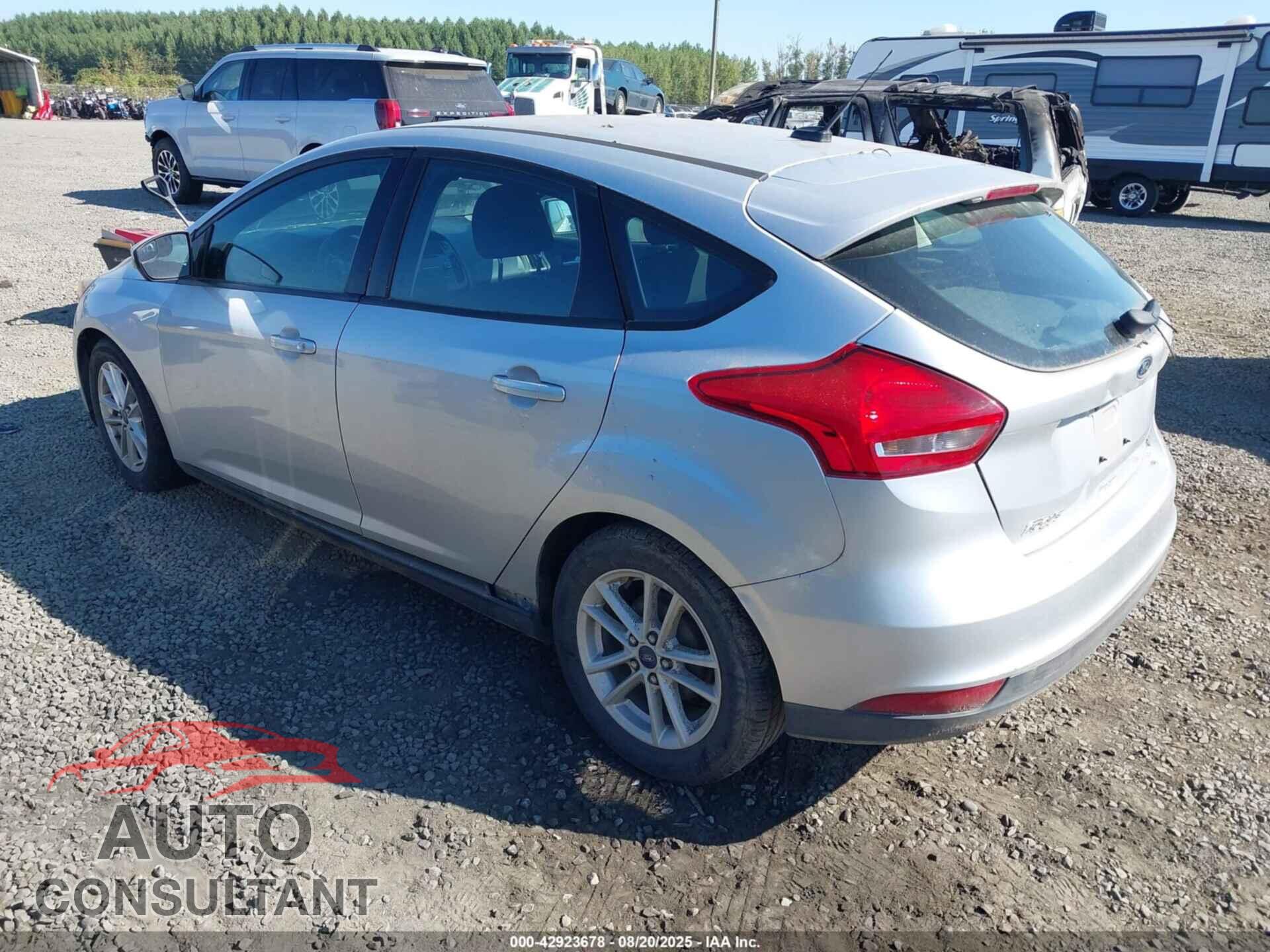 FORD FOCUS 2015 - 1FADP3K2XFL295361