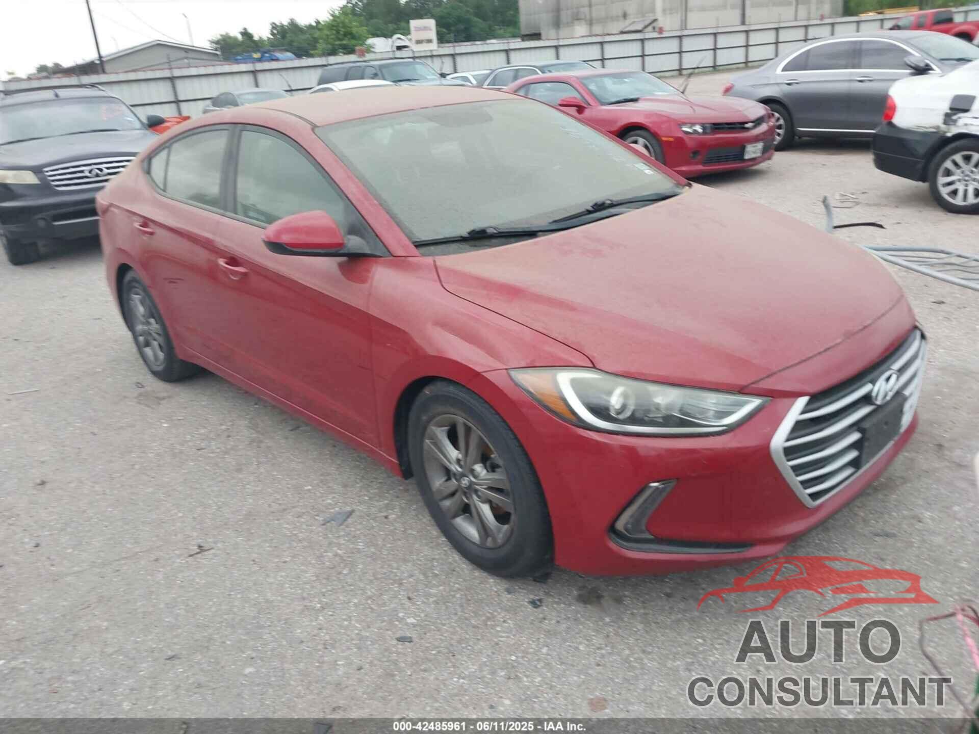 HYUNDAI ELANTRA 2017 - KMHD84LF8HU141867