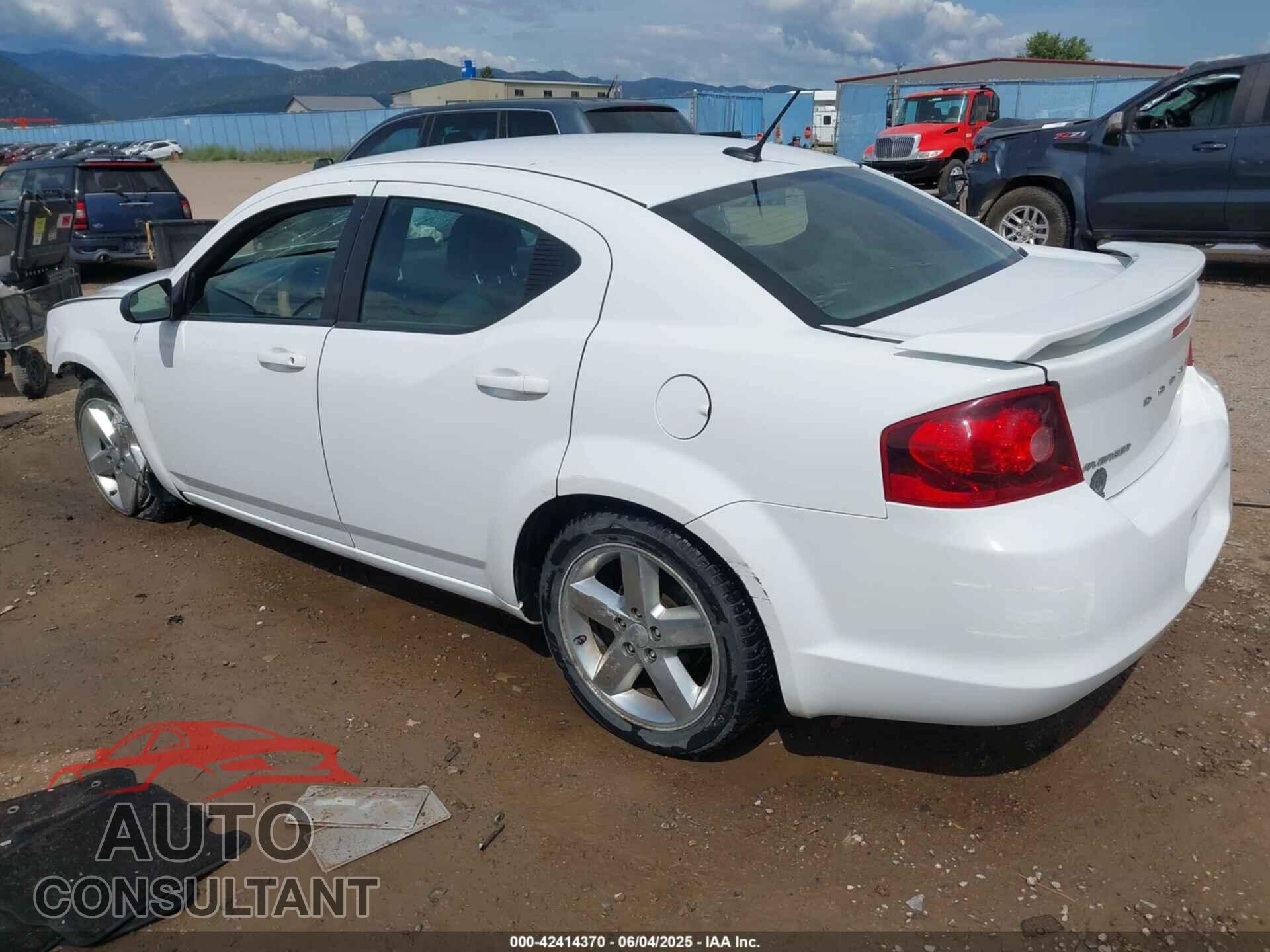 DODGE AVENGER 2013 - 1C3CDZAG2DN768724