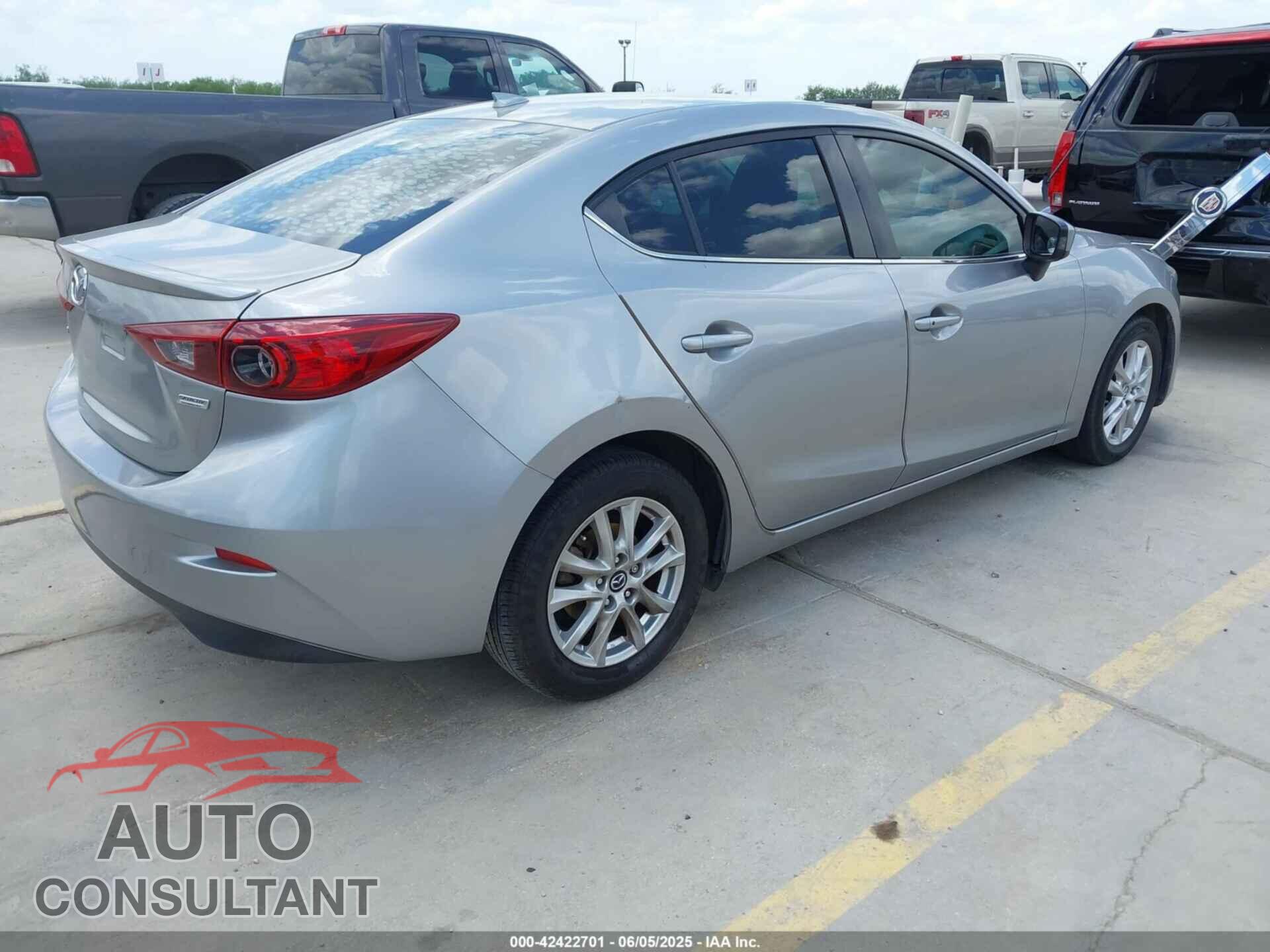 MAZDA MAZDA3 2015 - 3MZBM1V73FM144587