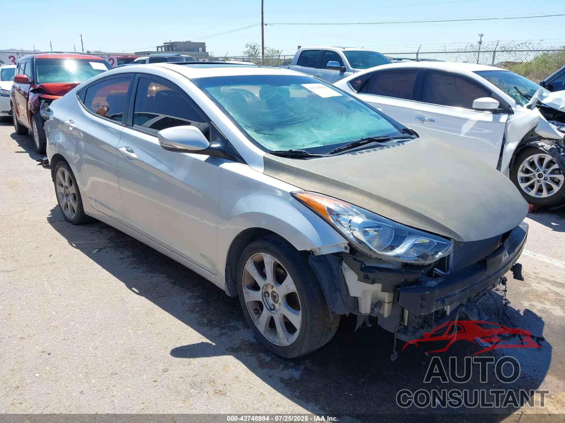HYUNDAI ELANTRA 2012 - KMHDH4AE7CU281749
