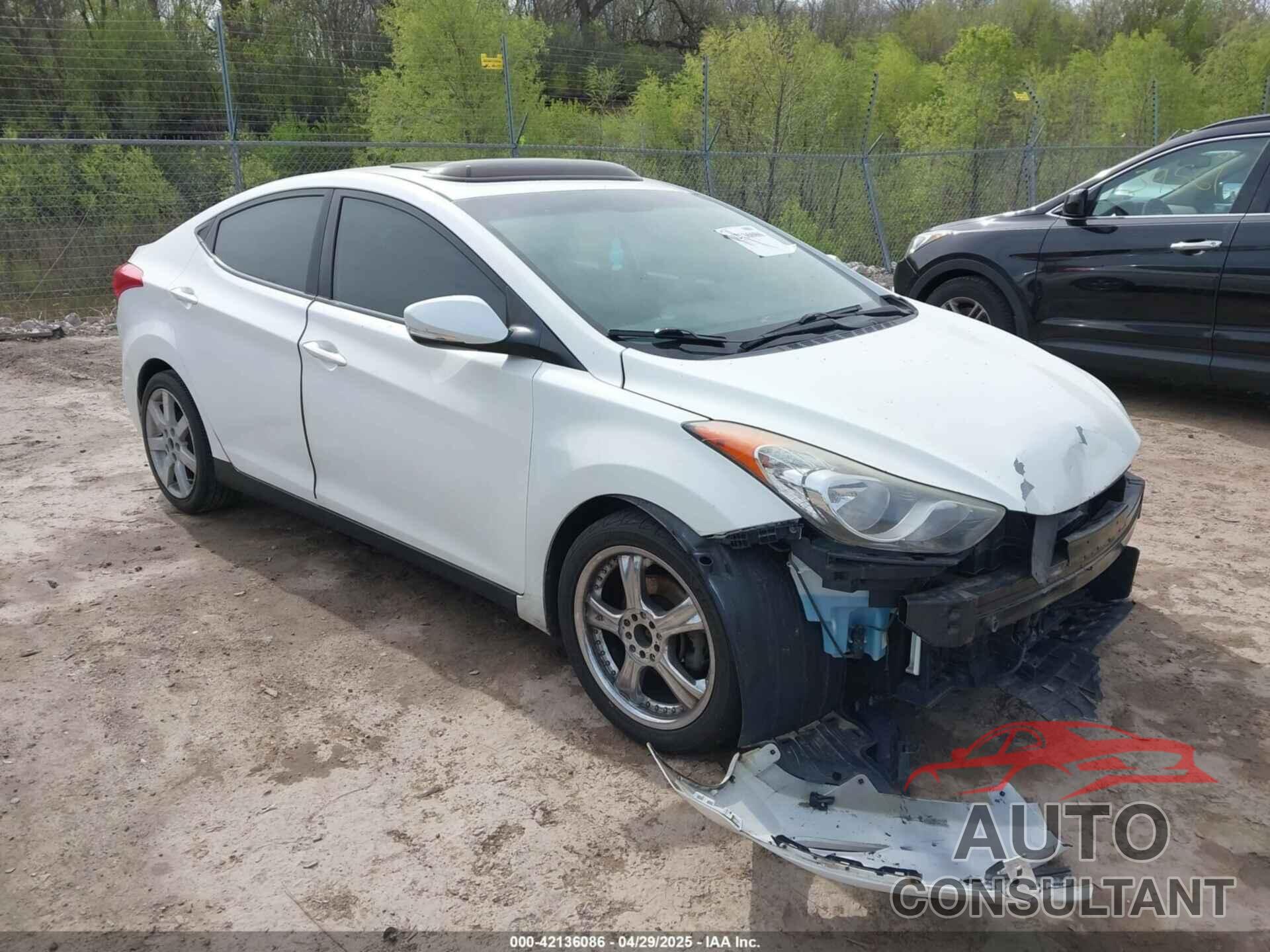 HYUNDAI ELANTRA 2013 - 5NPDH4AE3DH155551