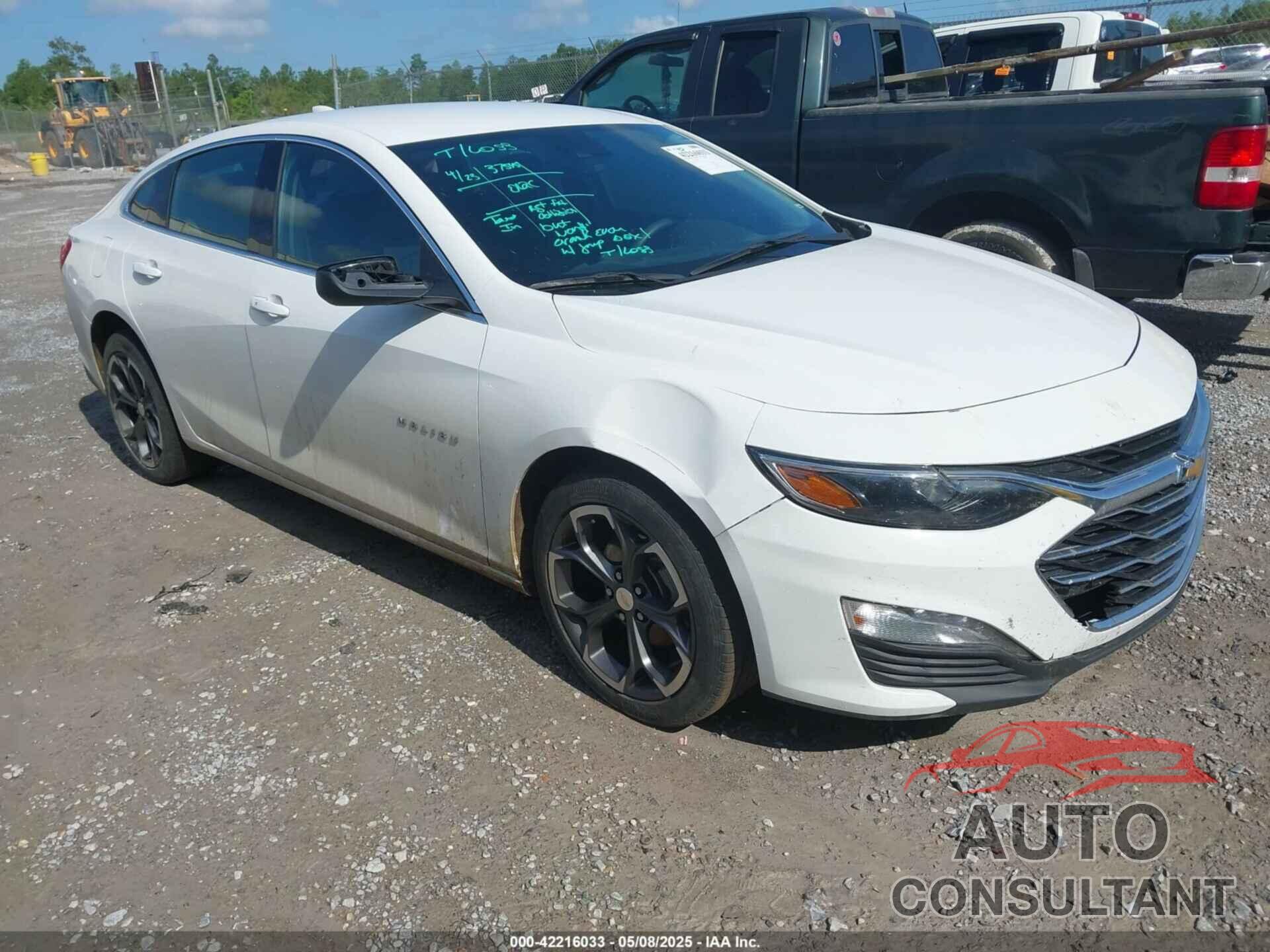 CHEVROLET MALIBU 2023 - 1G1ZD5ST4PF239230