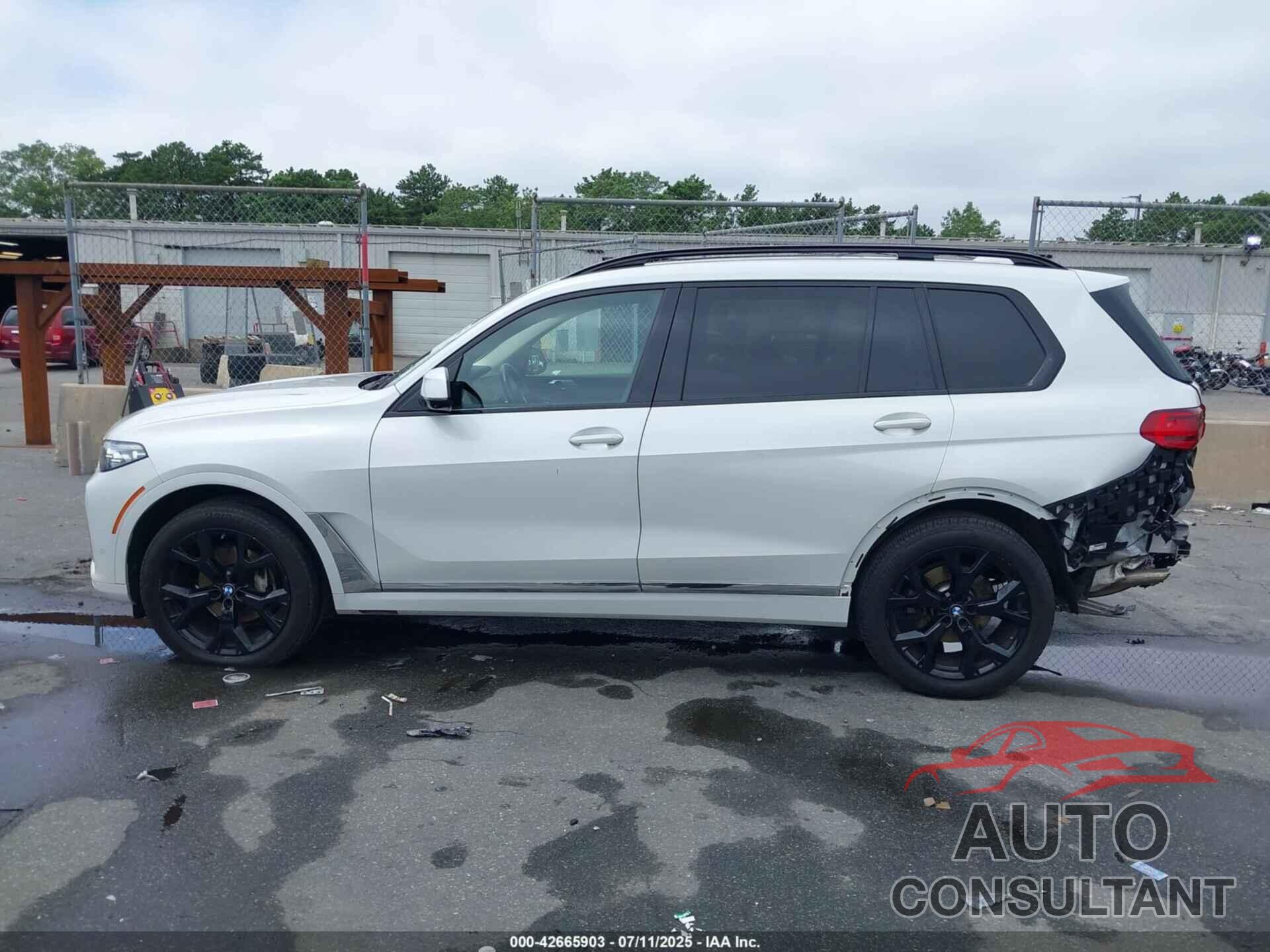 BMW X7 2022 - 5UXCW2C04N9M23362
