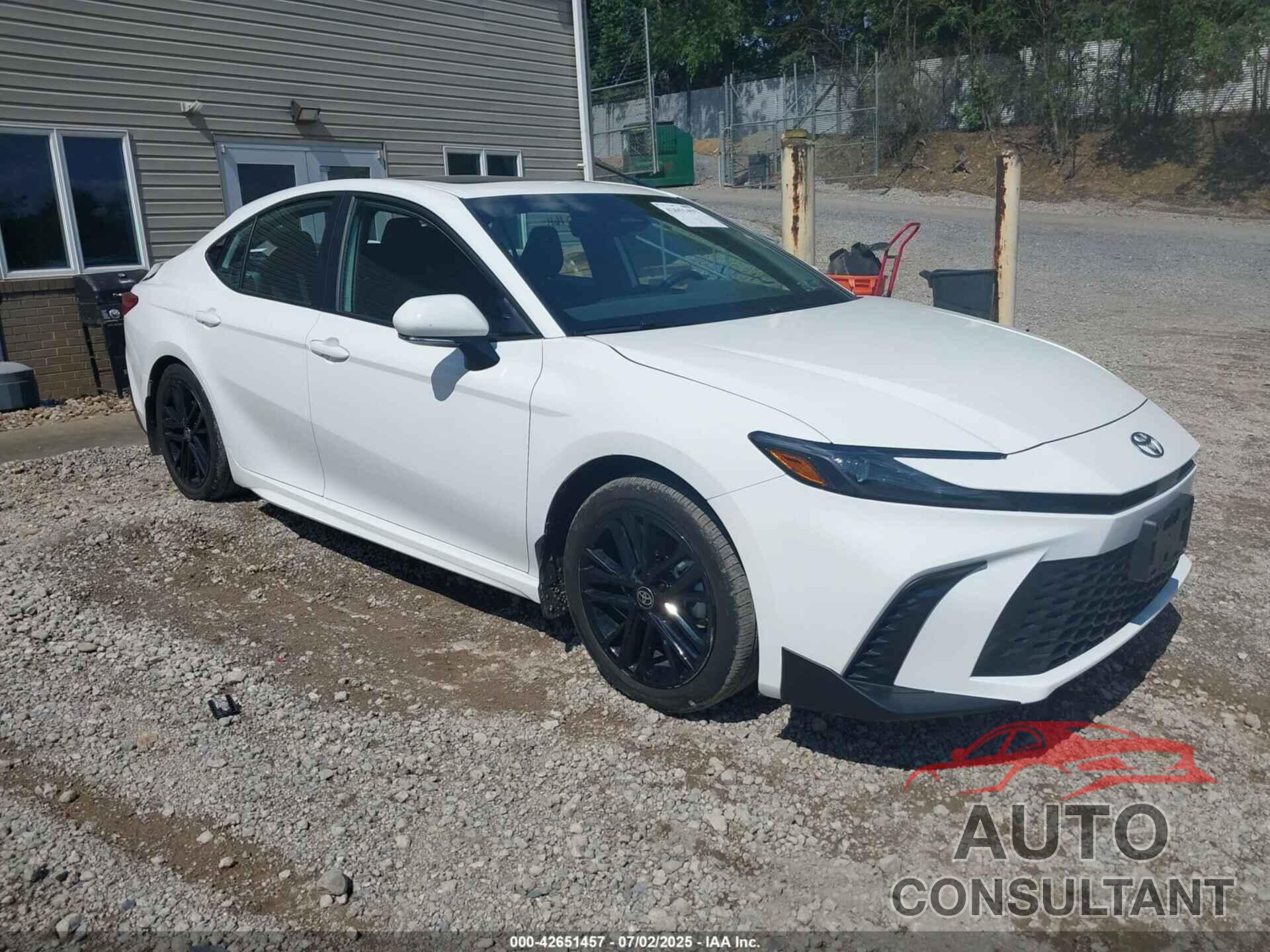 TOYOTA CAMRY 2025 - 4T1DAACK1SU083186