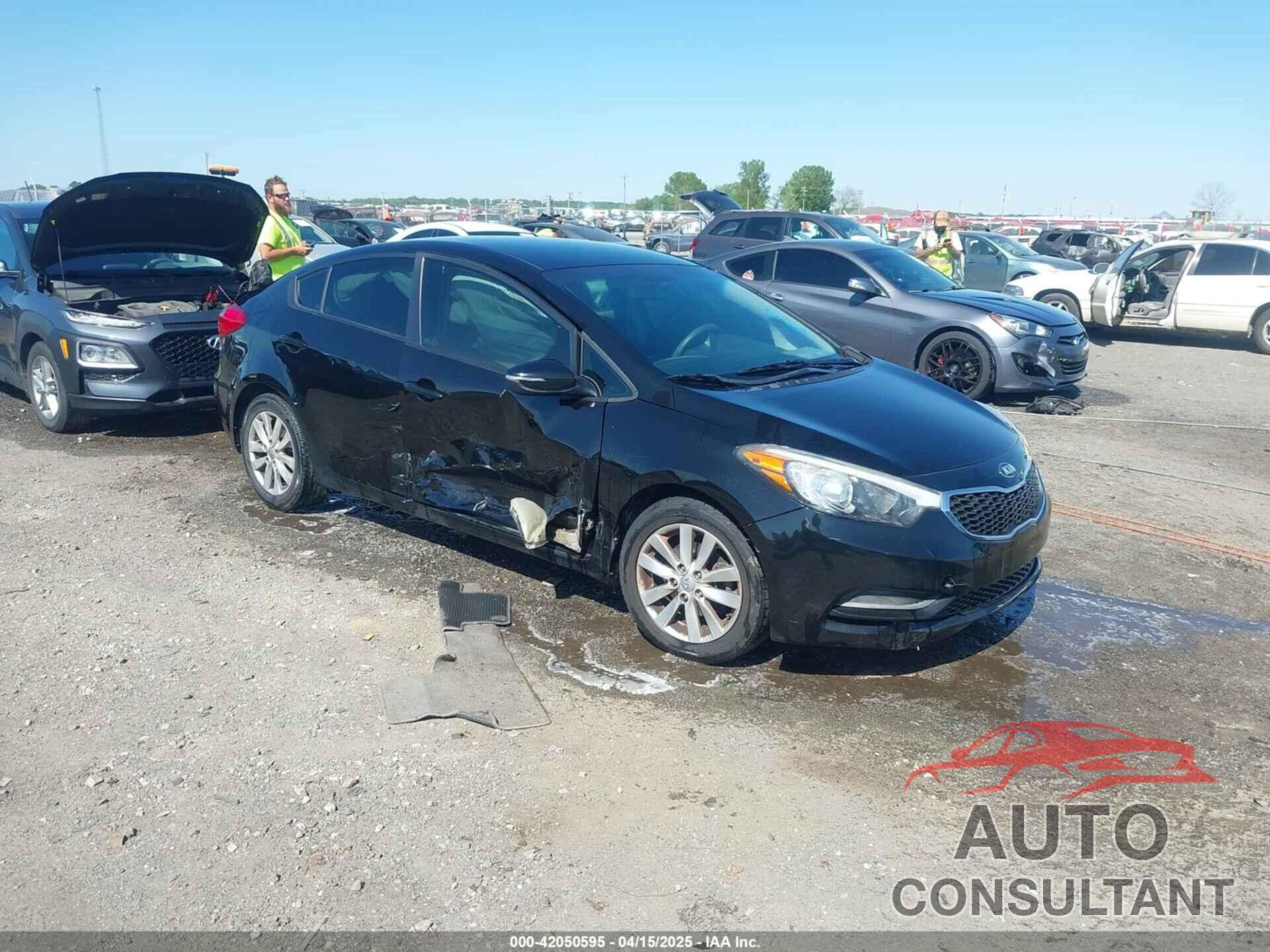 KIA FORTE 2016 - KNAFX4A60G5470216