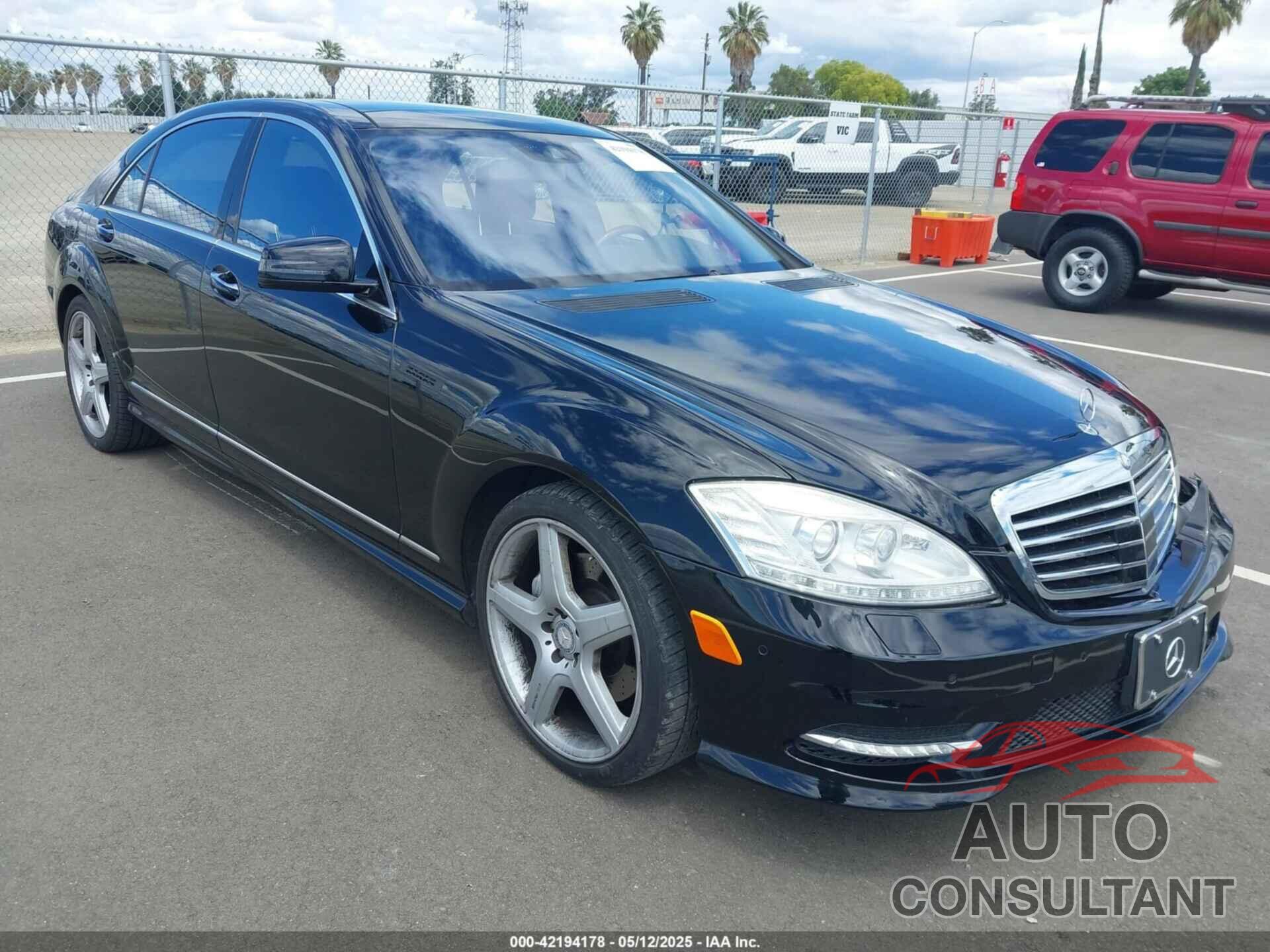 MERCEDES-BENZ S 550 2011 - WDDNG7BB6BA376391