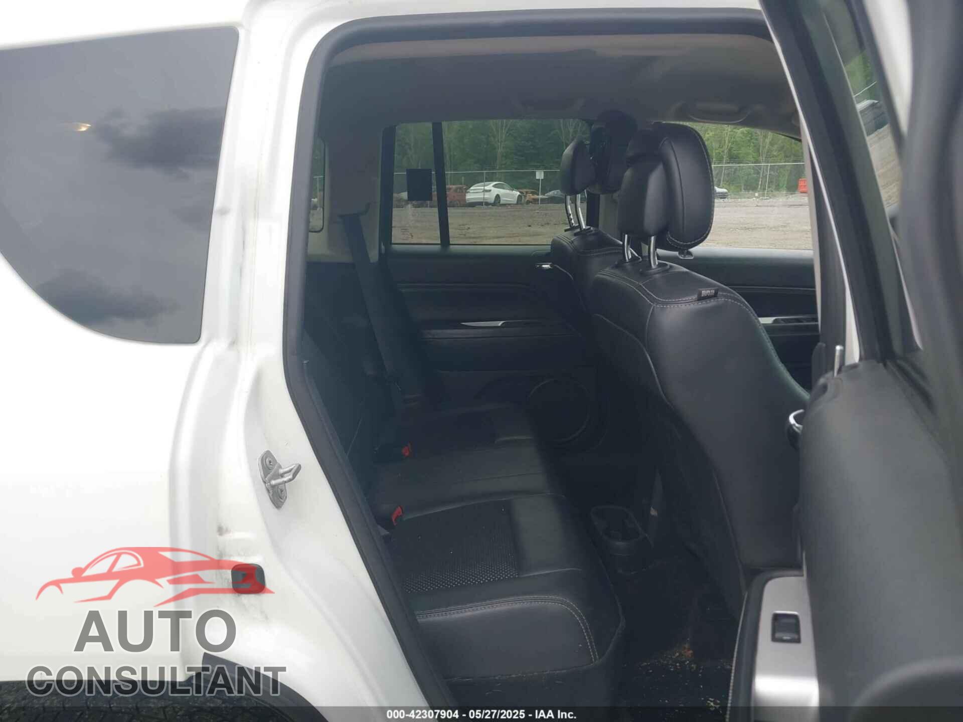 JEEP COMPASS 2015 - 1C4NJDEB2FD105211
