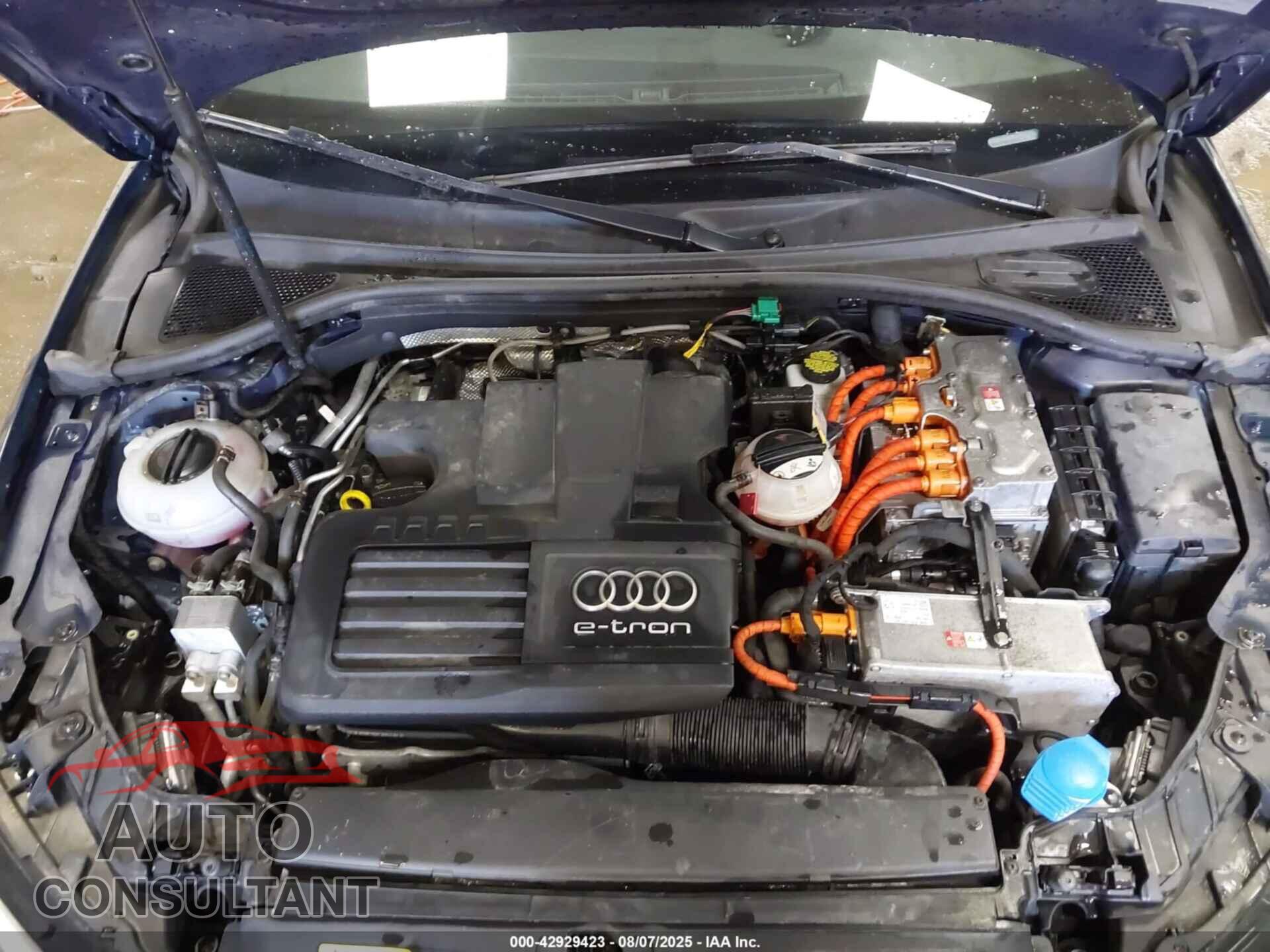 AUDI A3 E-TRON 2017 - WAUTPBFFXHA073315