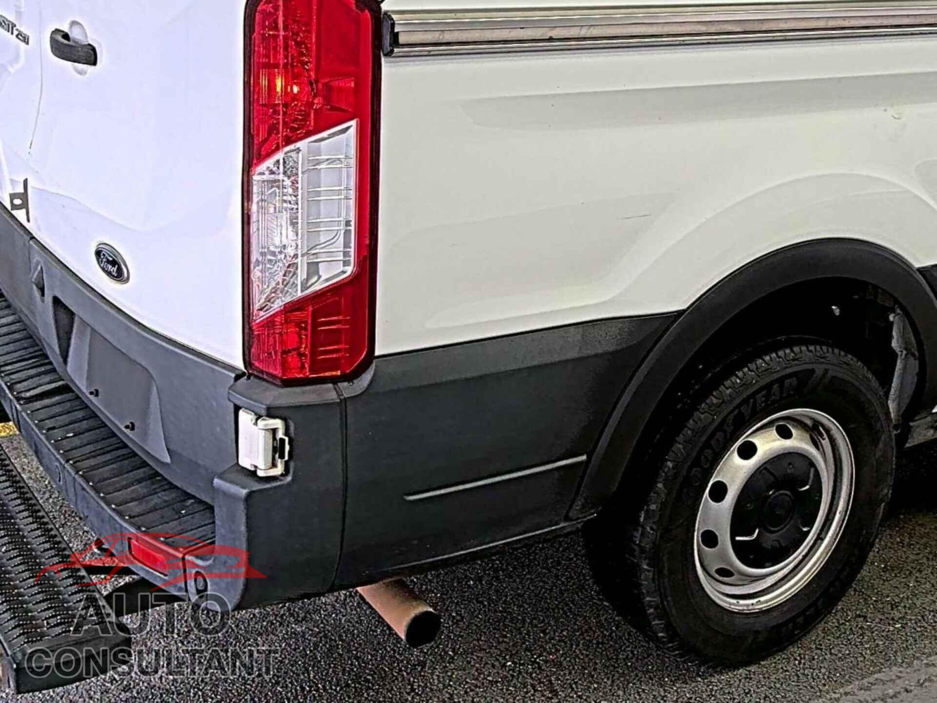 FORD TRANSIT-250 2020 - 1FTBR1CG6LKB75357