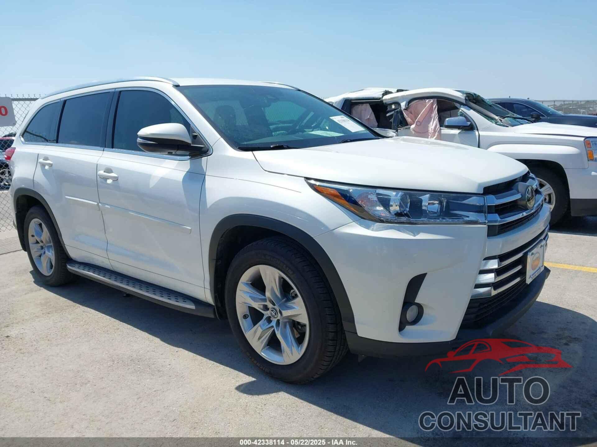 TOYOTA HIGHLANDER 2017 - 5TDYZRFH7HS207018