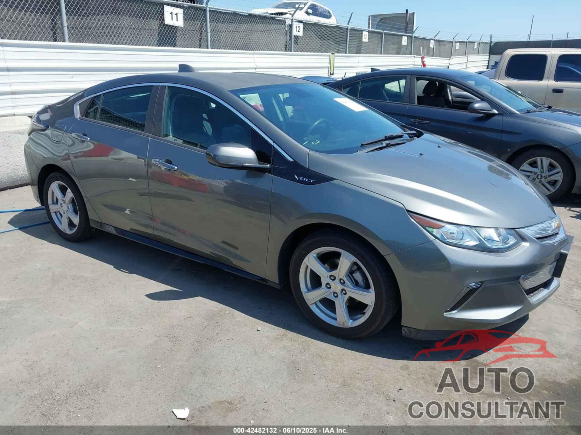 CHEVROLET VOLT 2017 - 1G1RC6S57HU167639