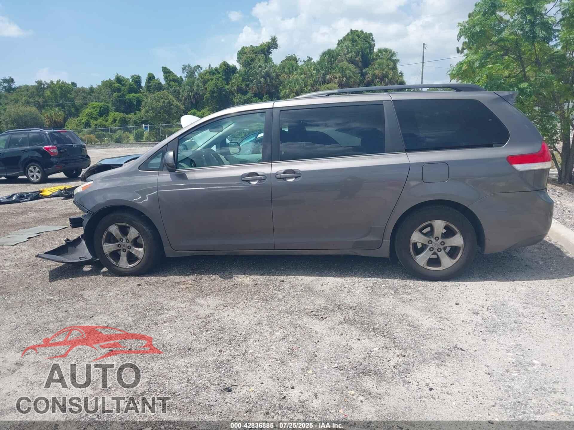 TOYOTA SIENNA 2012 - 5TDKK3DC9CS181626