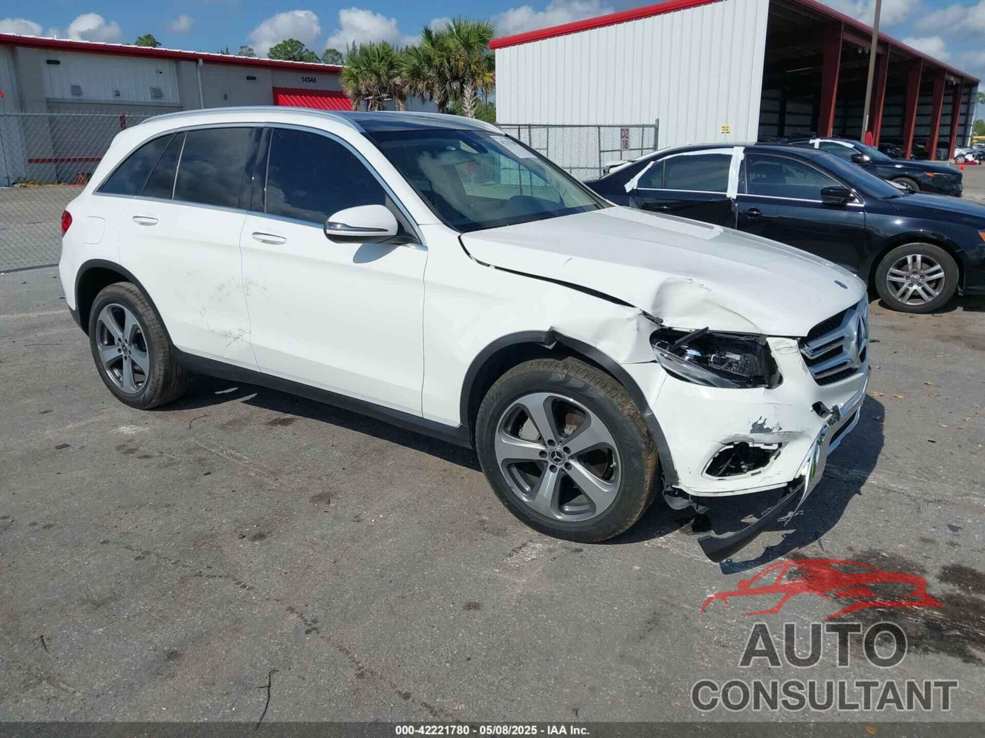 MERCEDES-BENZ GLC 300 2017 - WDC0G4JB9HV006052