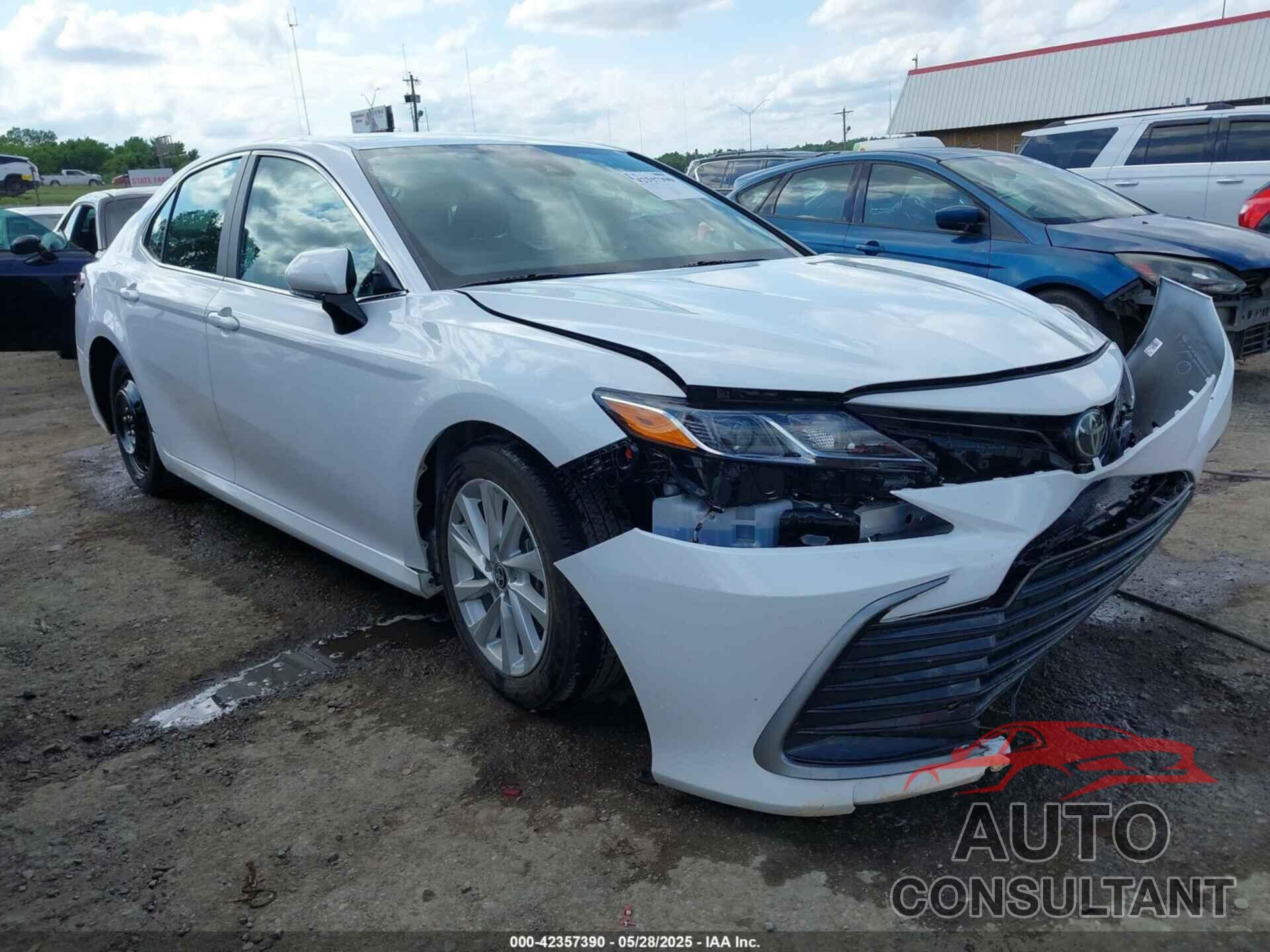 TOYOTA CAMRY 2024 - 4T1R11AK1RU909862