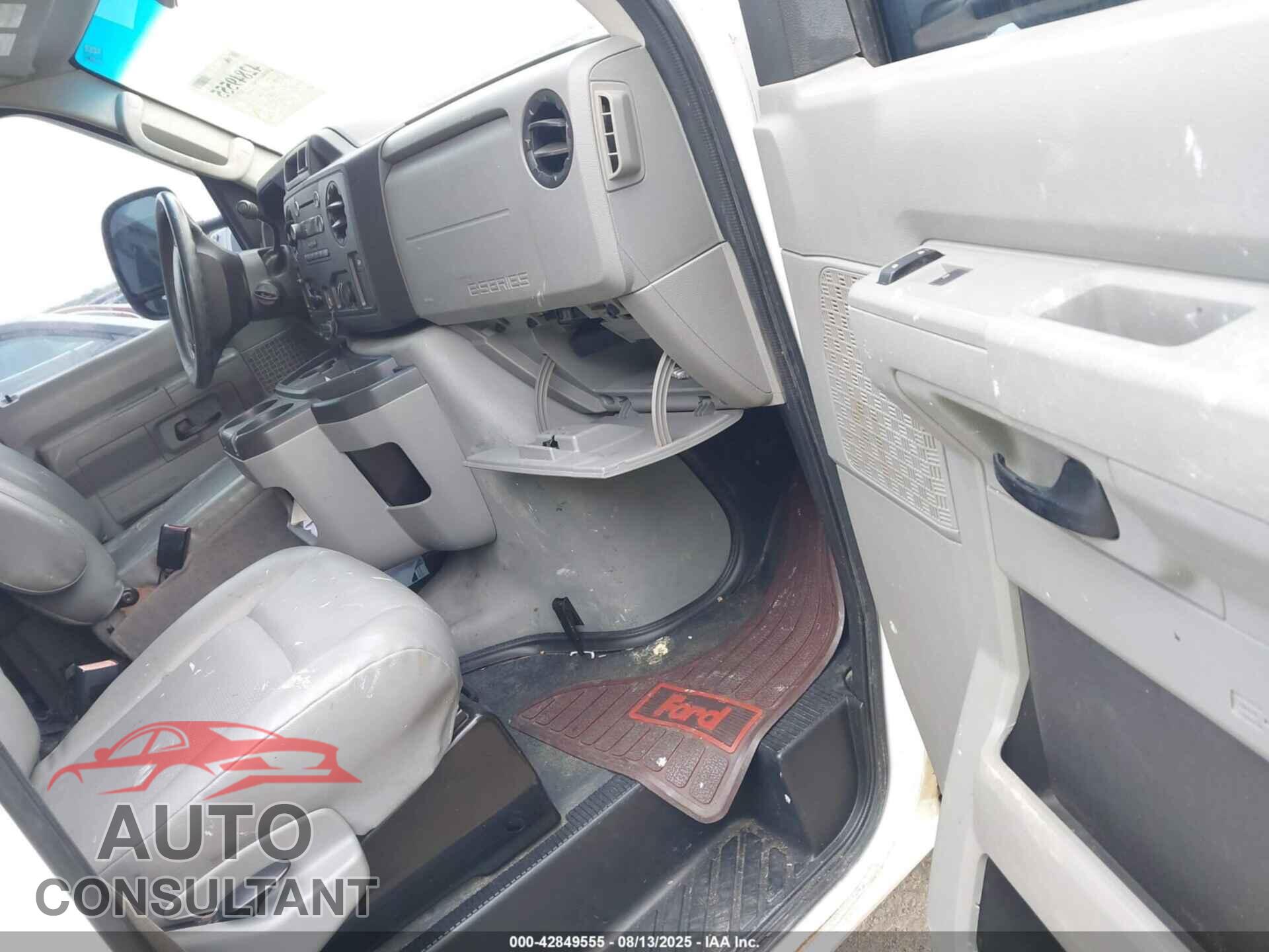 FORD E-350 SUPER DUTY 2013 - 1FTSE3EL4DDA43883