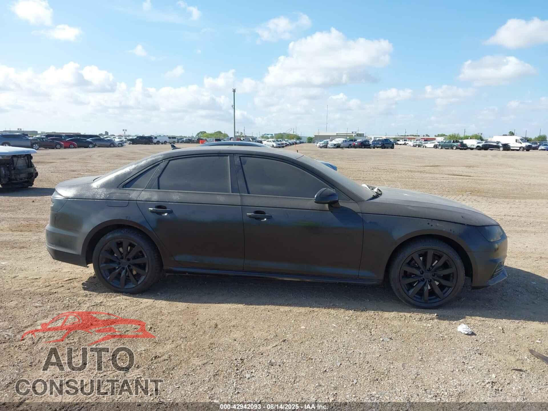 AUDI A4 2018 - WAUKMAF41JA095416